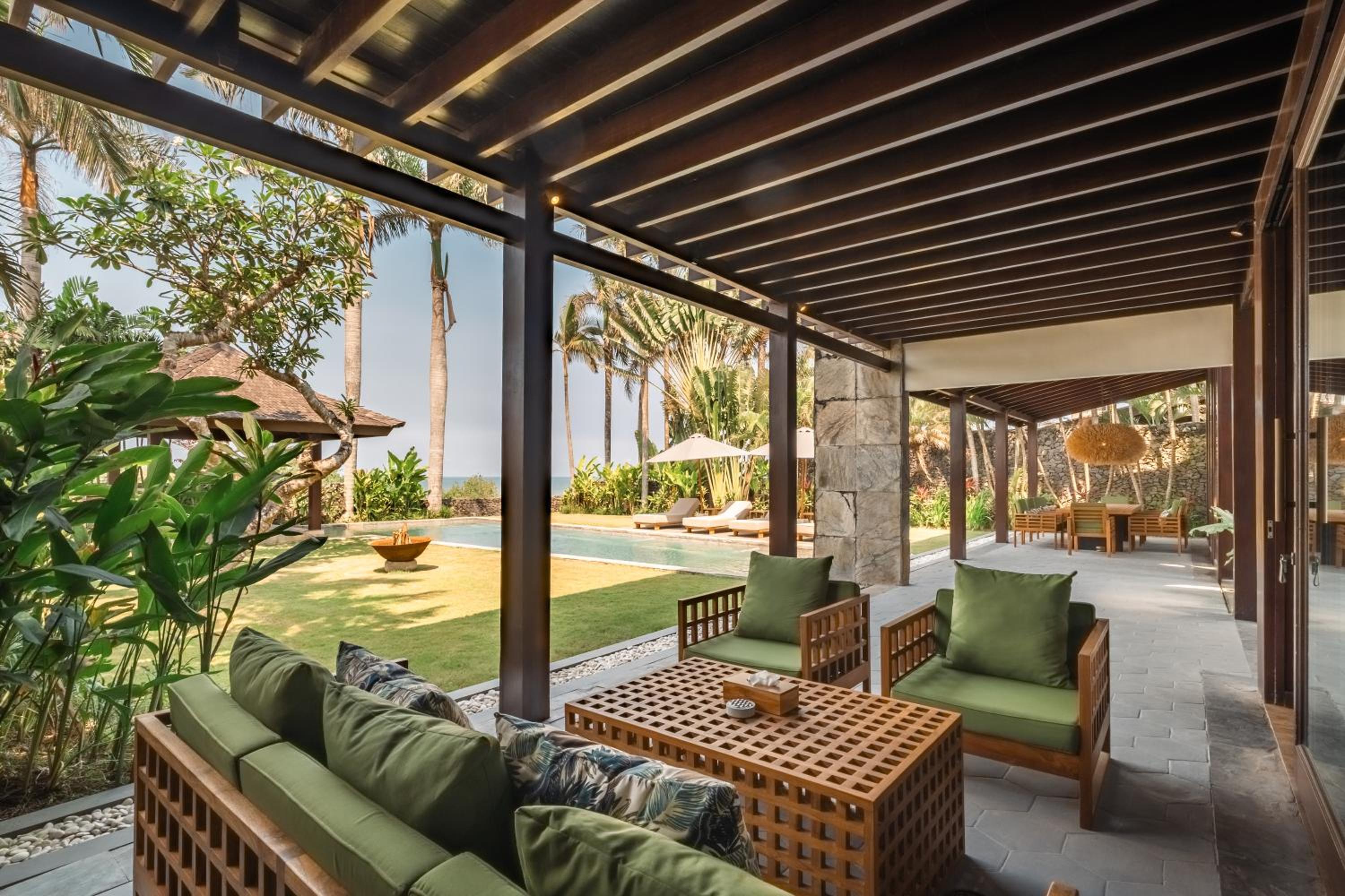 Oceanfront Luxury Villa in Beraban with Private Pool