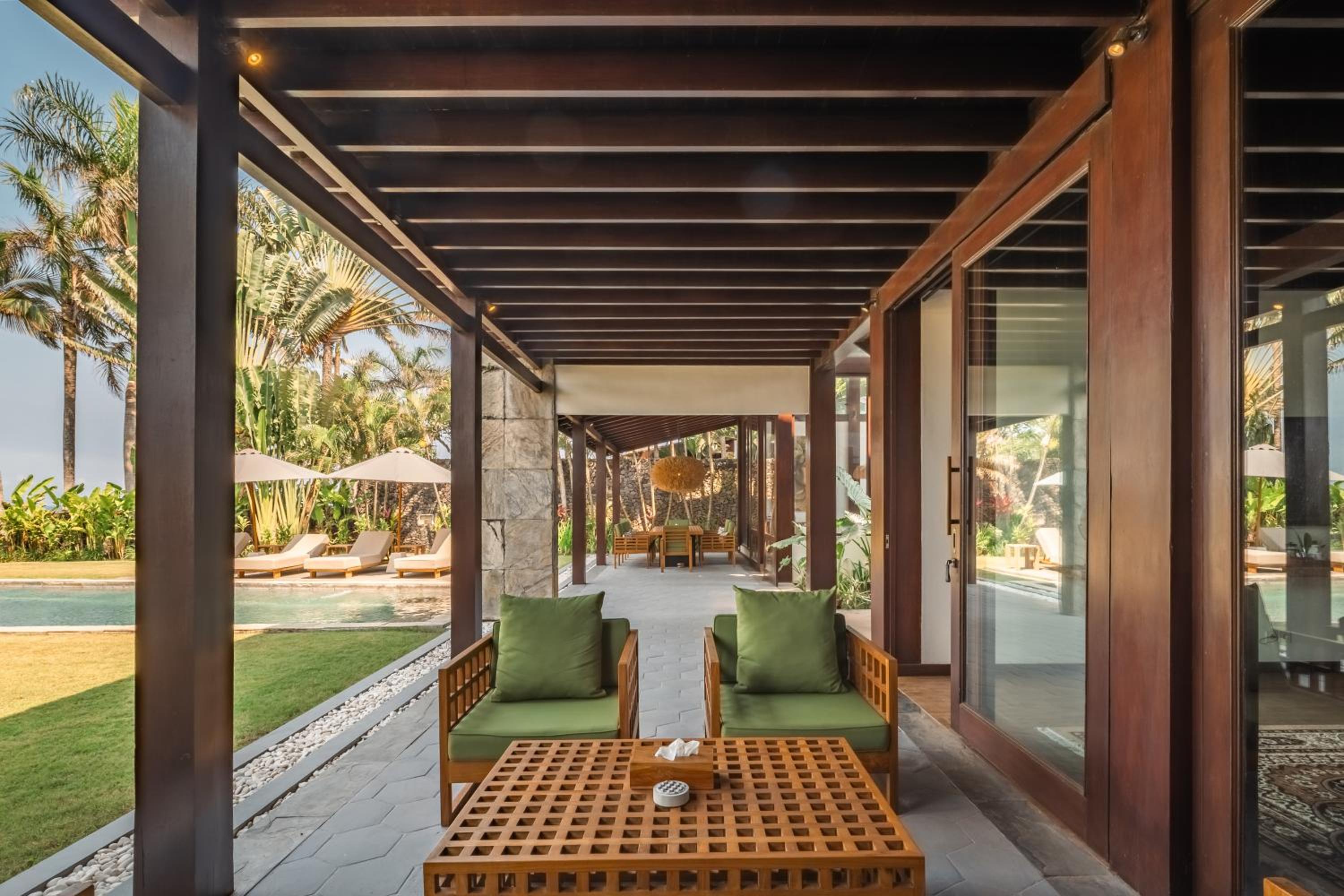 Oceanfront Luxury Villa in Beraban with Private Pool