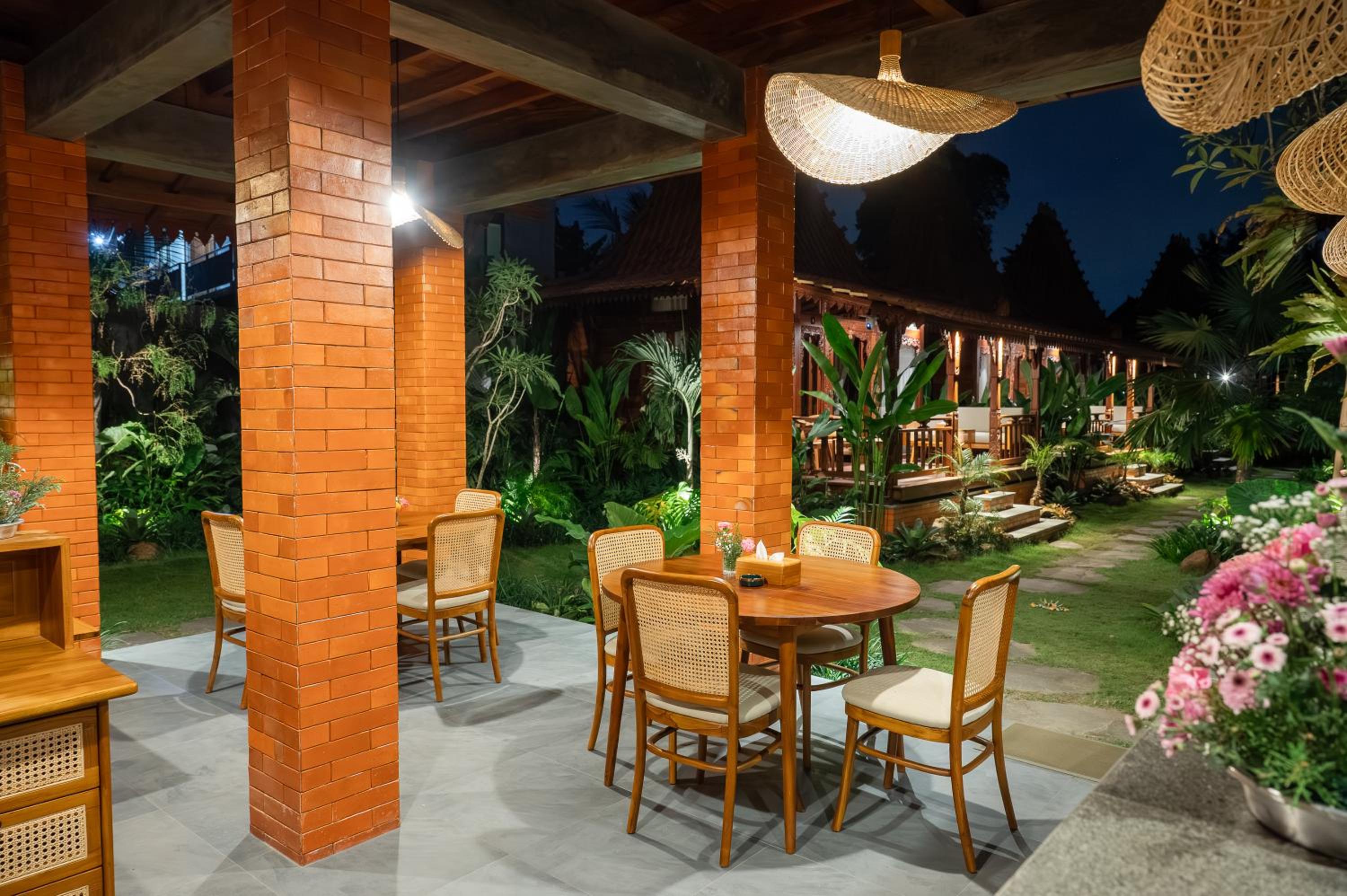 Uma Dewi Ubud Villas