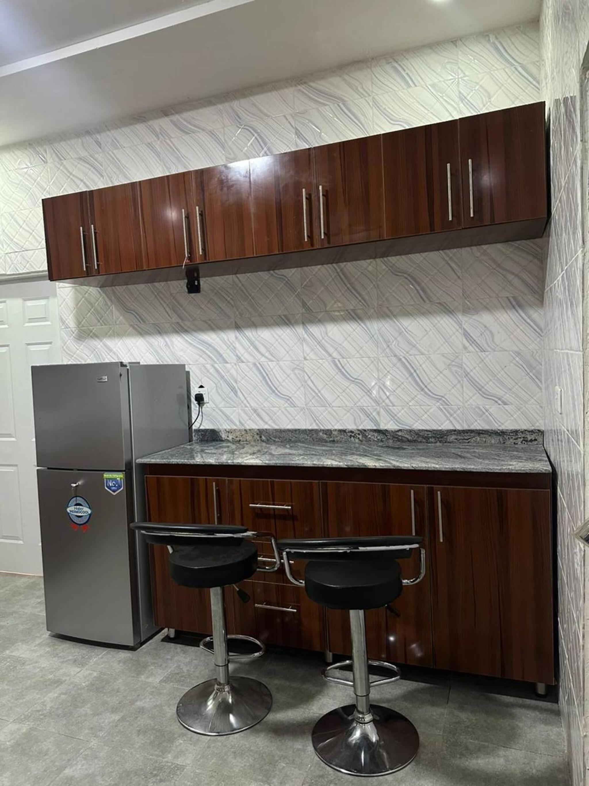Luxurious 3BR Apartment 247 Power City views