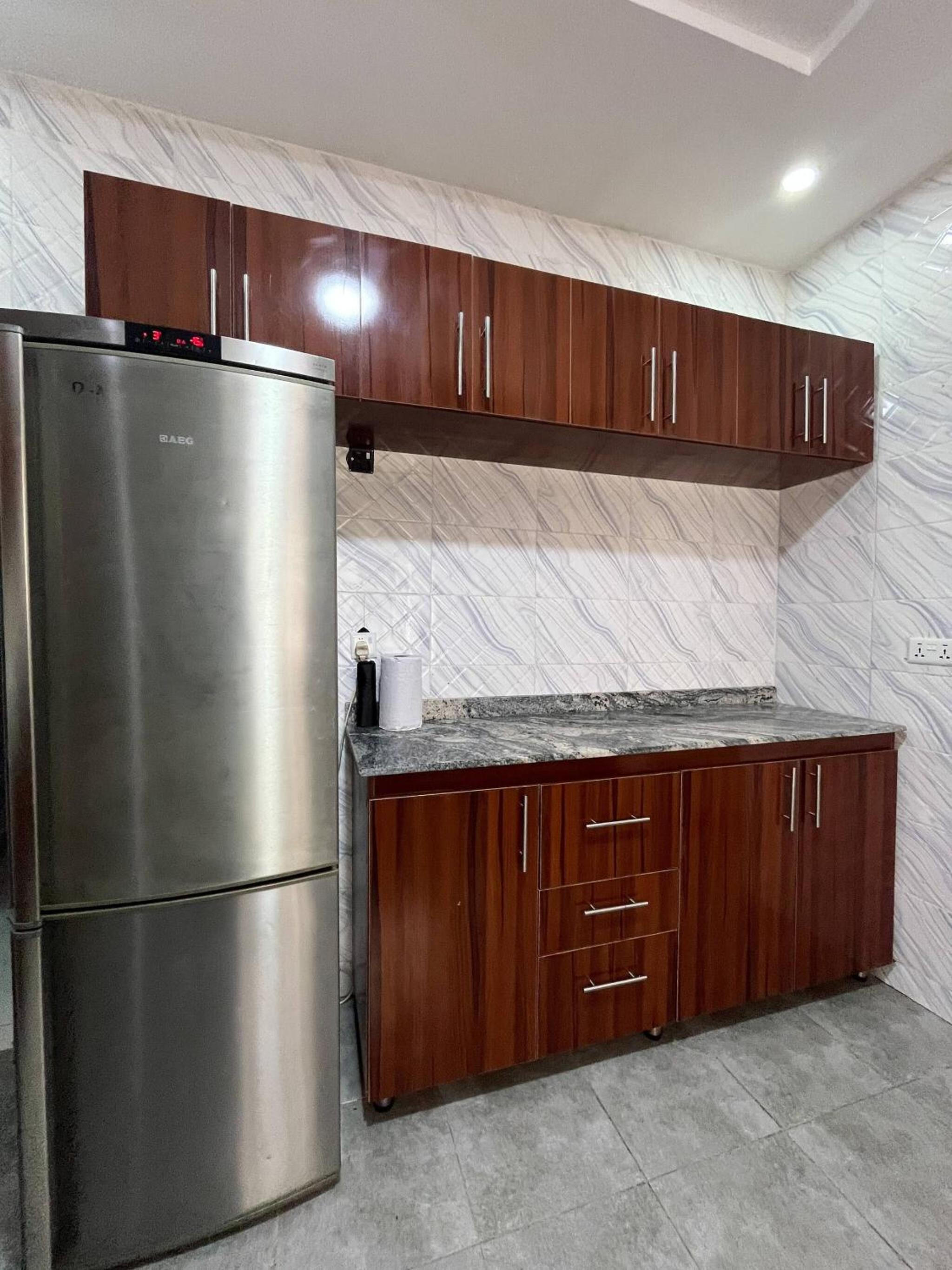 Luxurious 3BR Apartment 247 Power City views