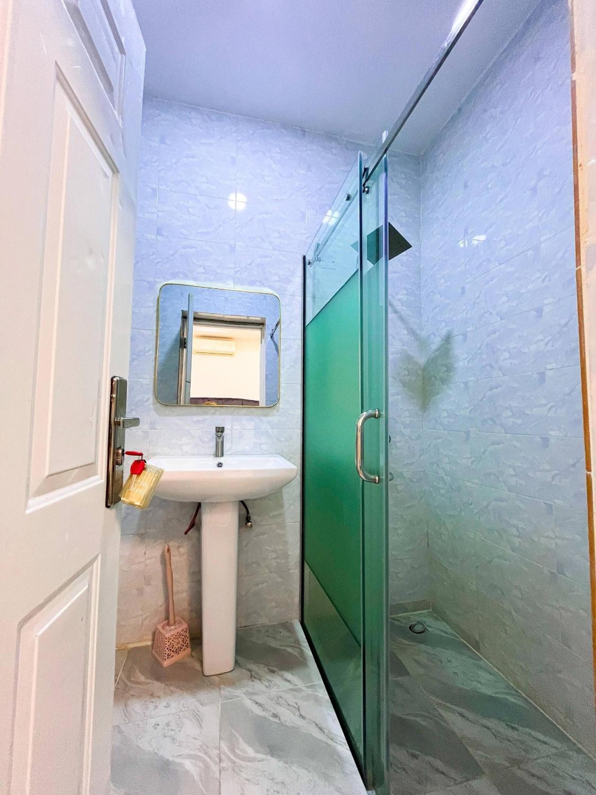 Luxurious 3BR Apartment 247 Power City views