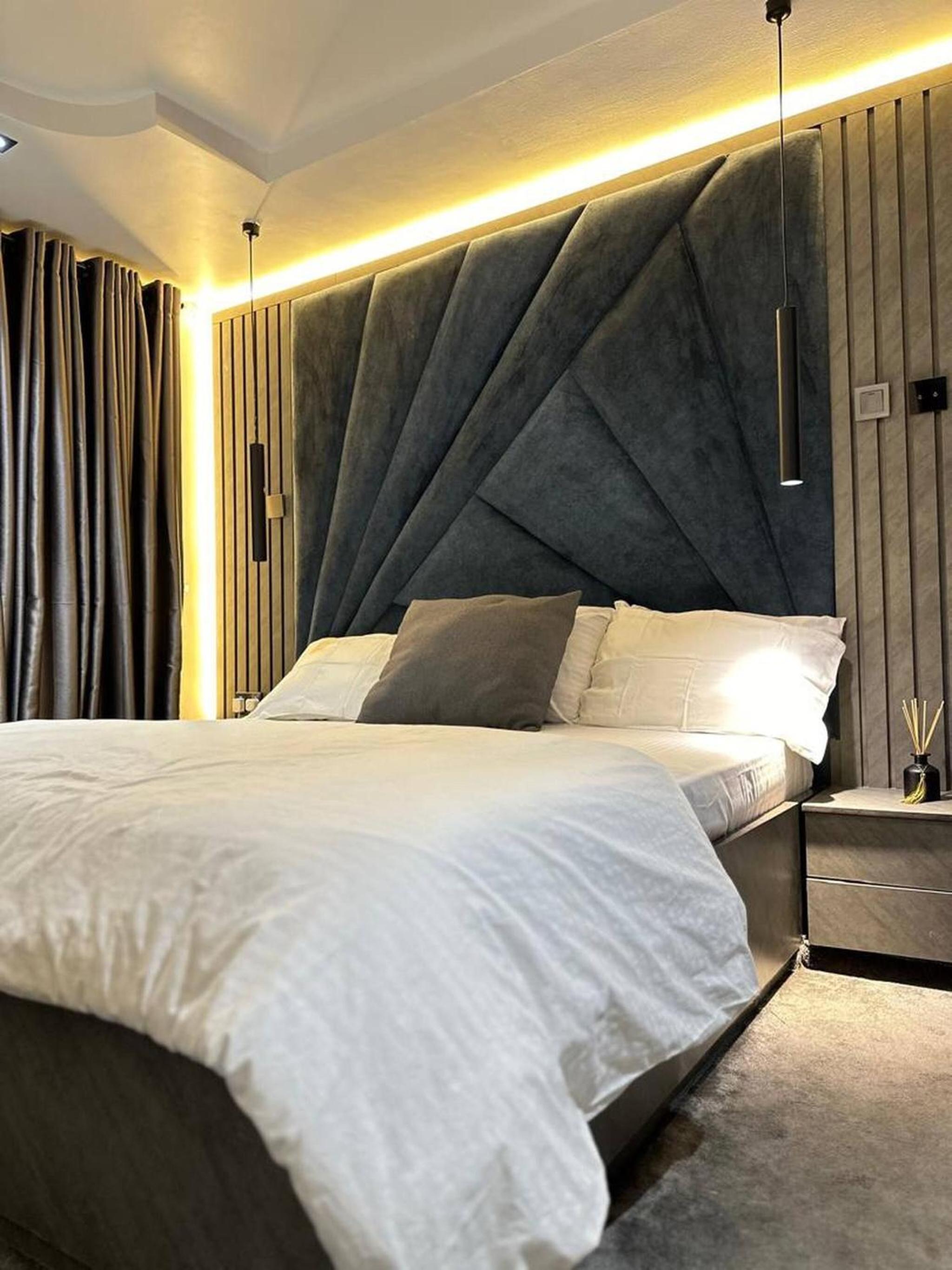 Luxurious Abuja Apartment with Private Entrance Central AC