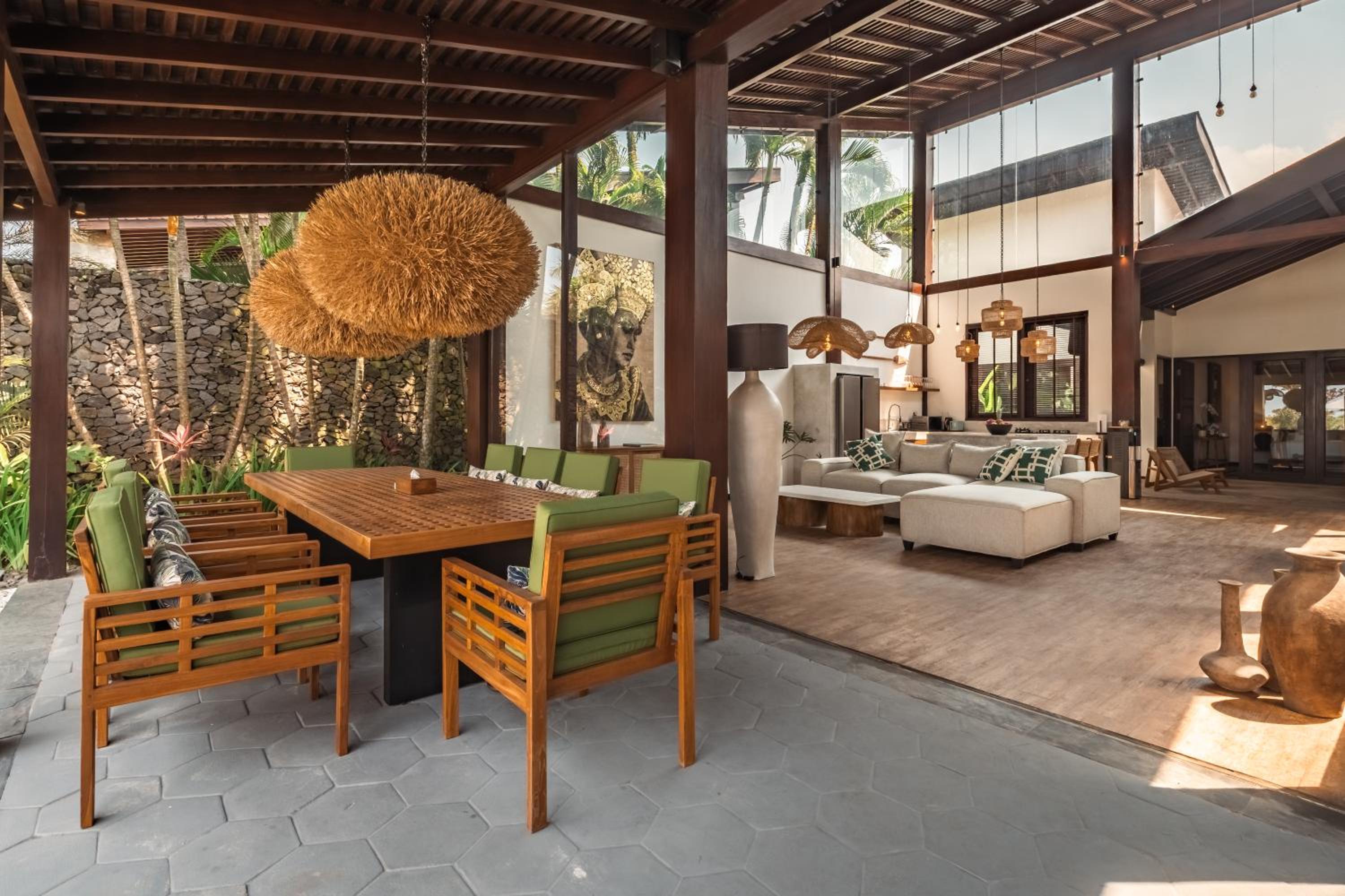 Oceanfront Luxury Villa in Beraban with Private Pool