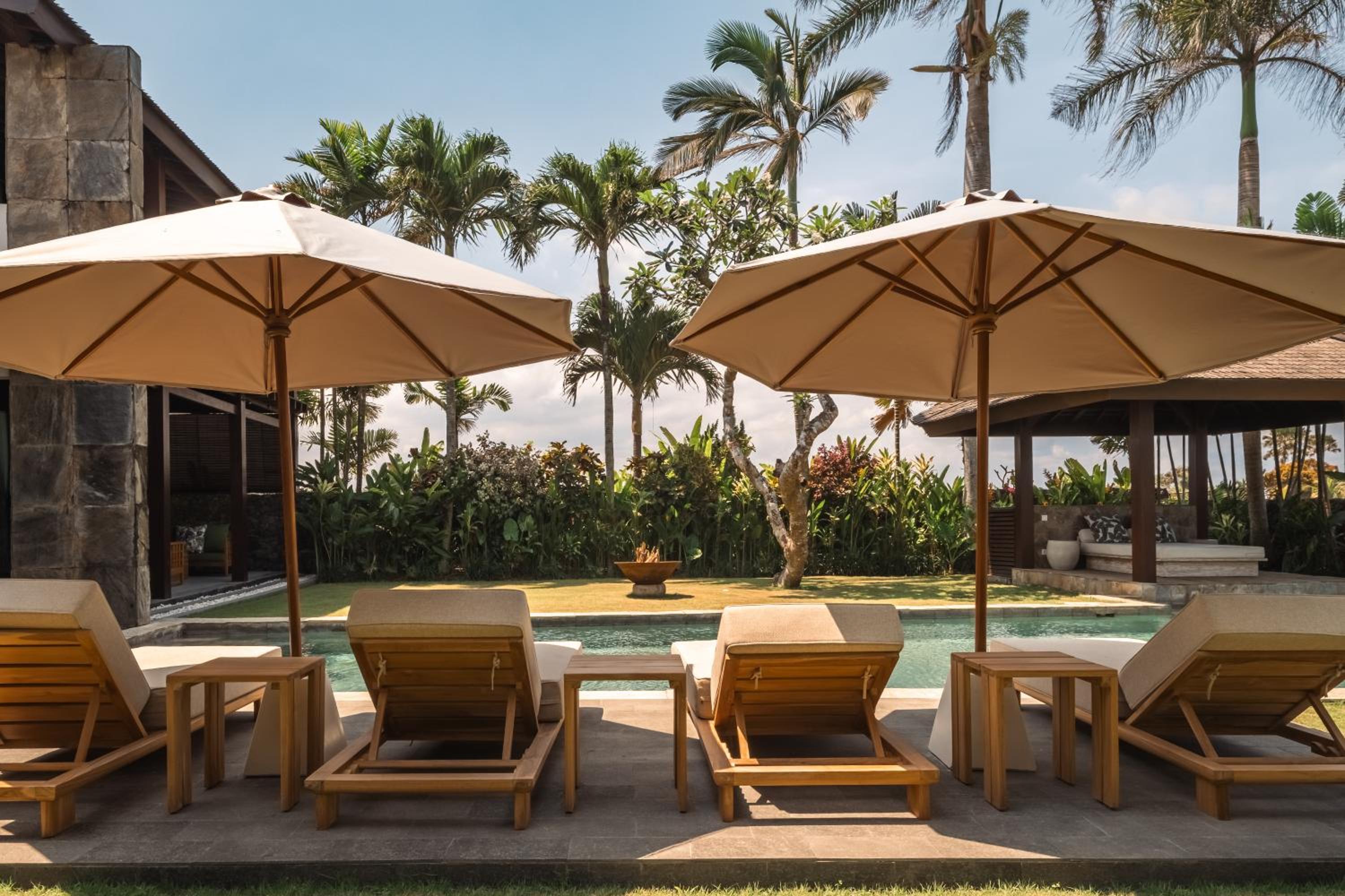 Oceanfront Luxury Villa in Beraban with Private Pool