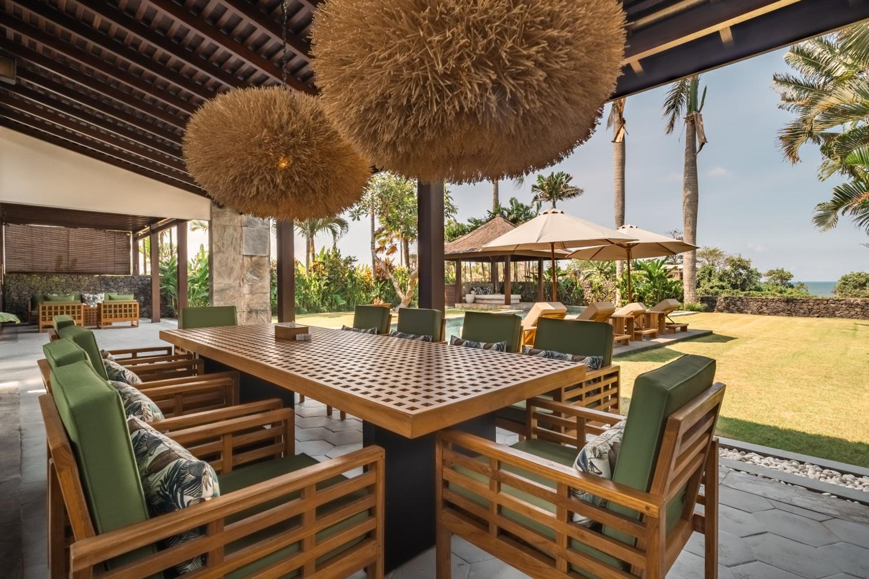 Oceanfront Luxury Villa in Beraban with Private Pool