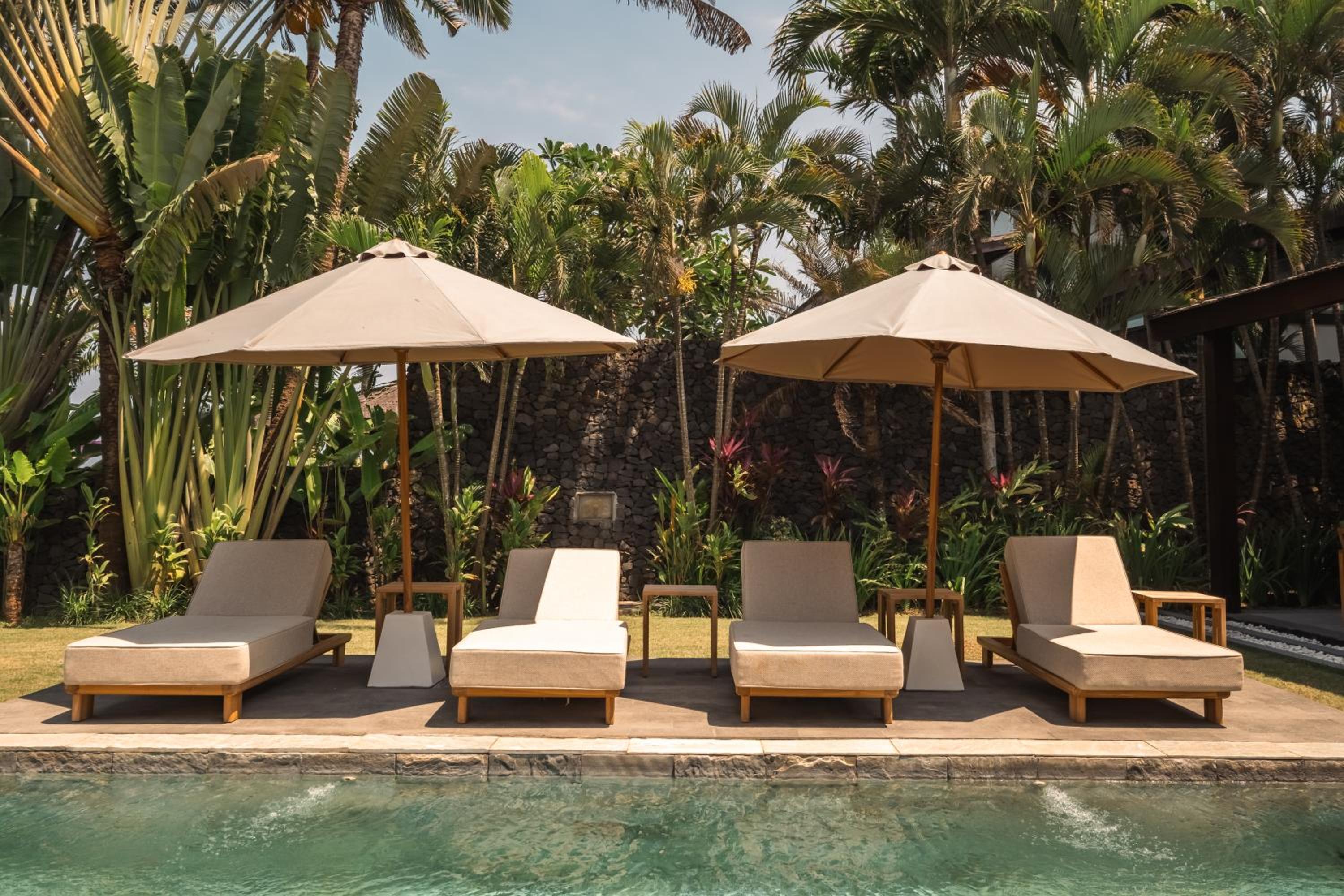 Oceanfront Luxury Villa in Beraban with Private Pool
