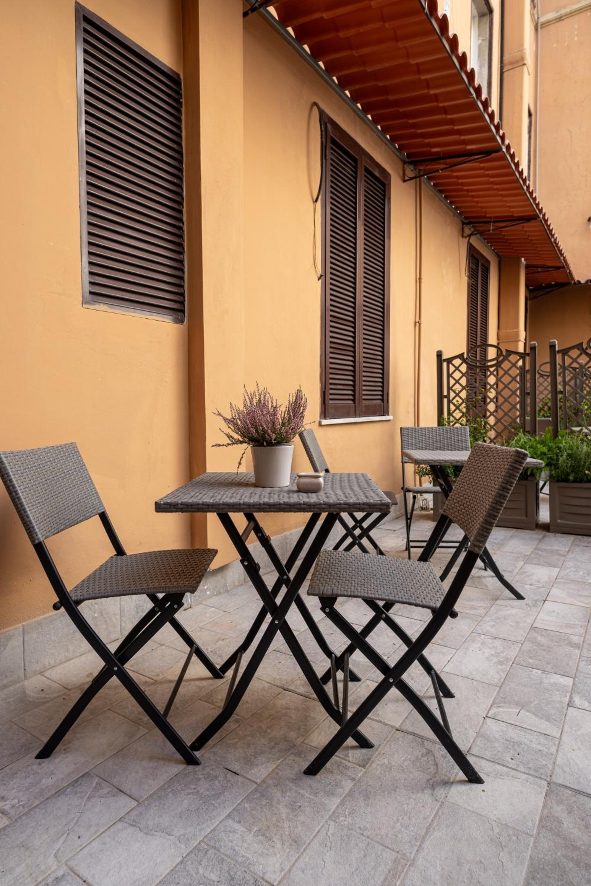 Roma suite hotel