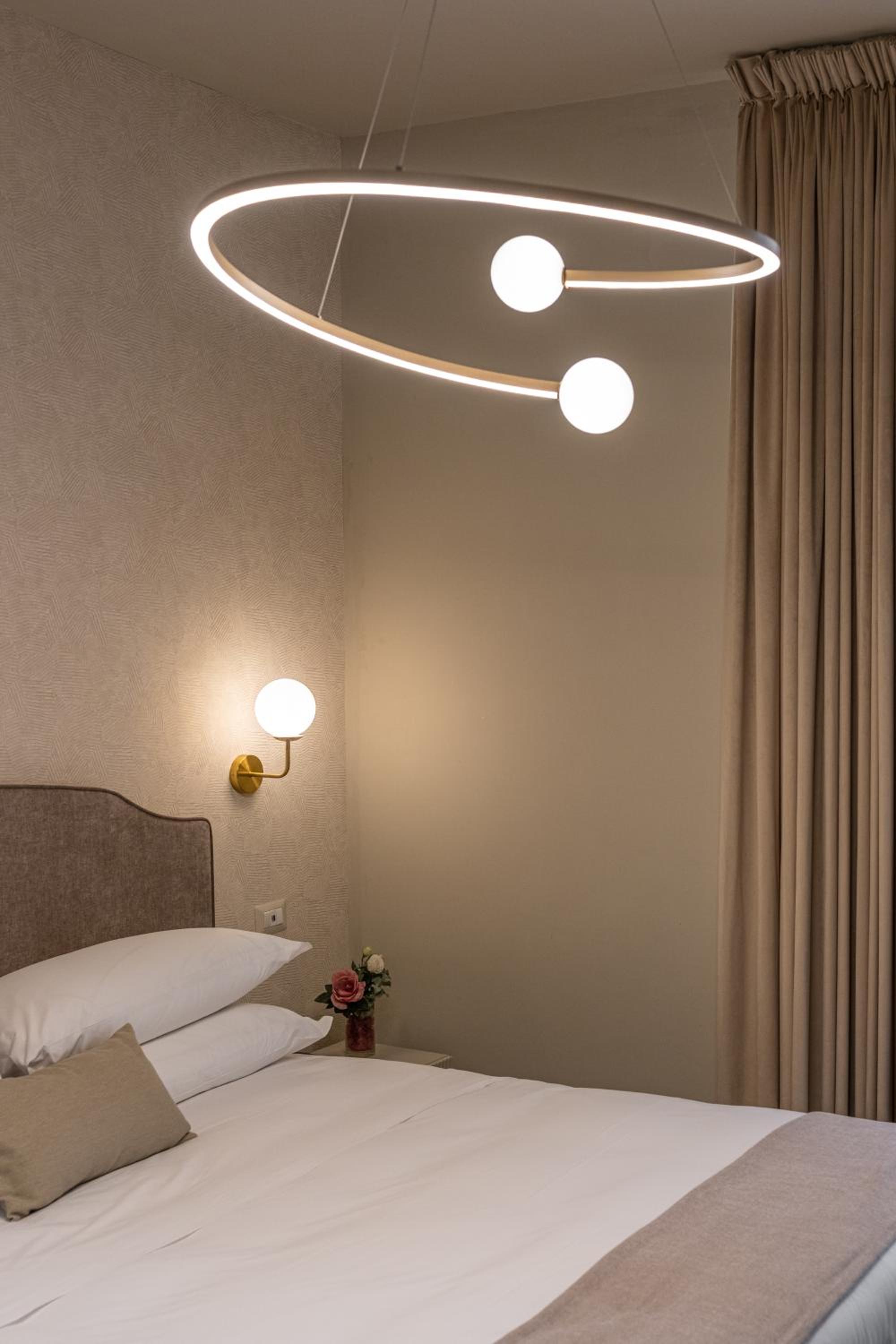 Roma suite hotel