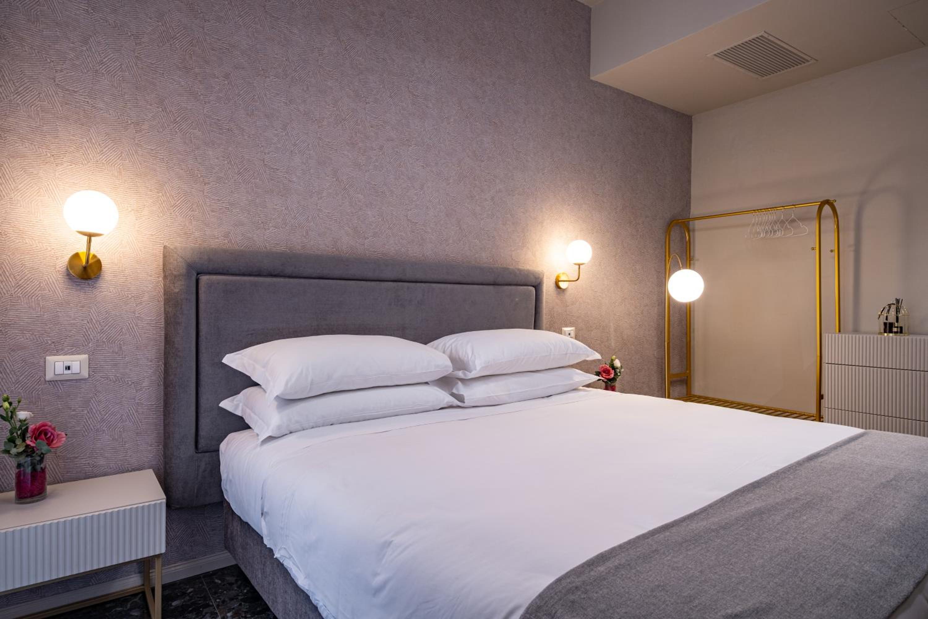 Roma suite hotel