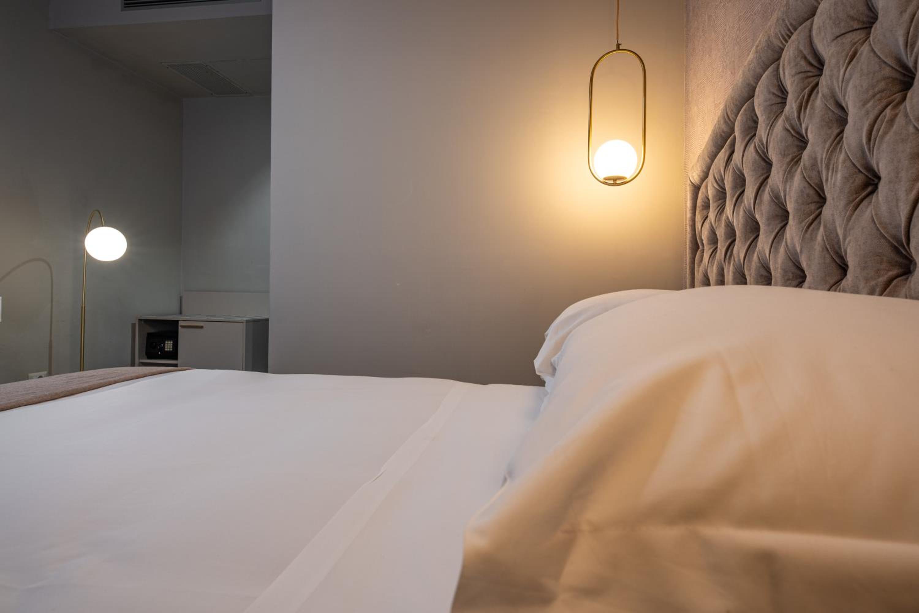 Roma suite hotel
