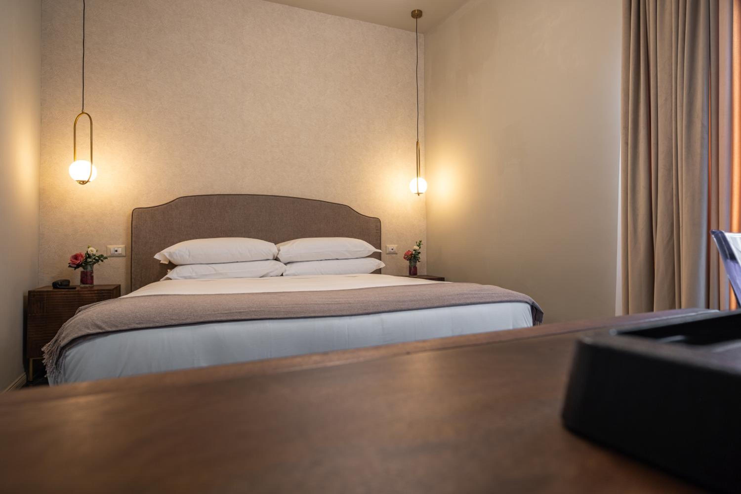 Roma suite hotel