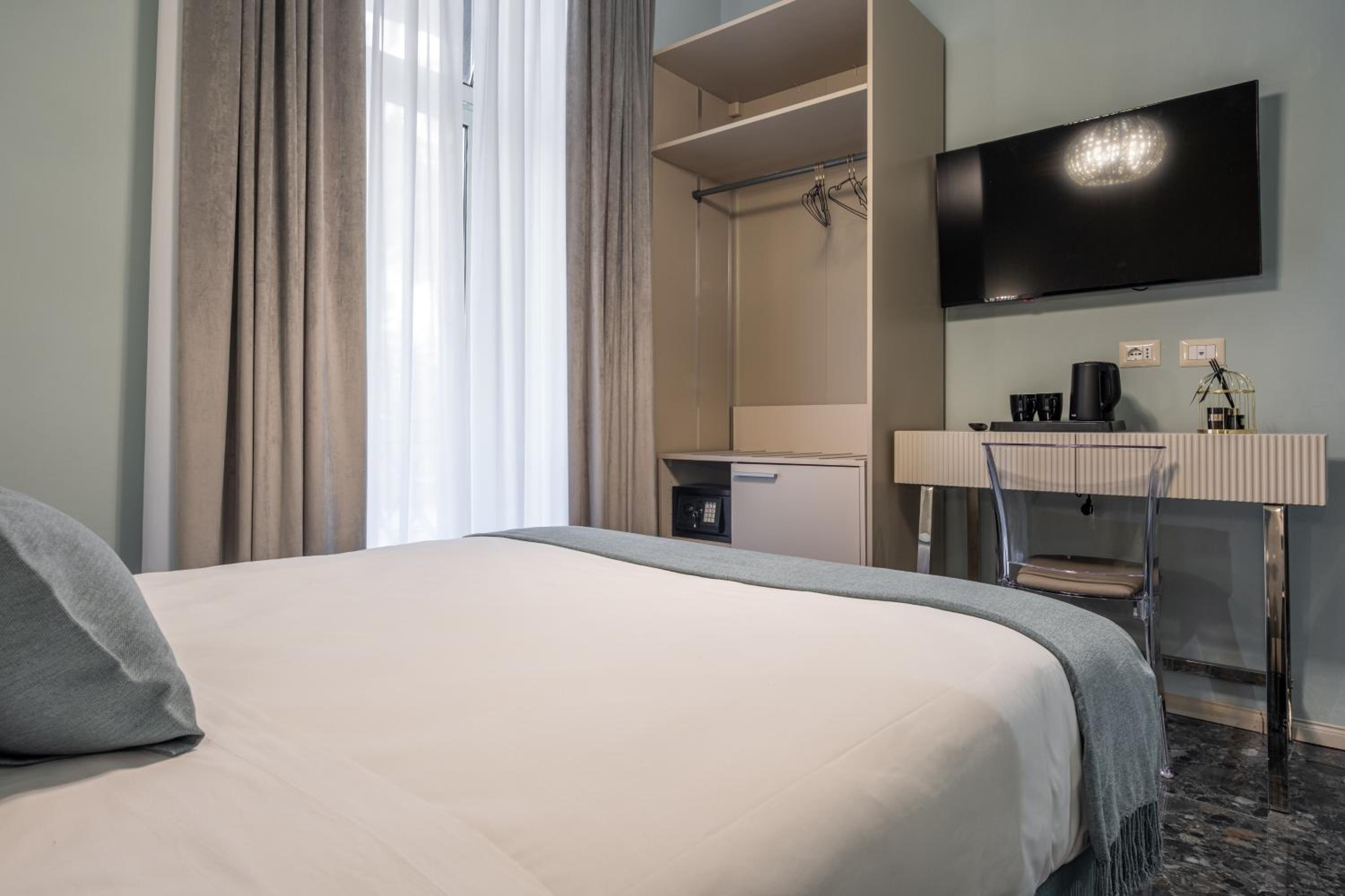 Roma suite hotel