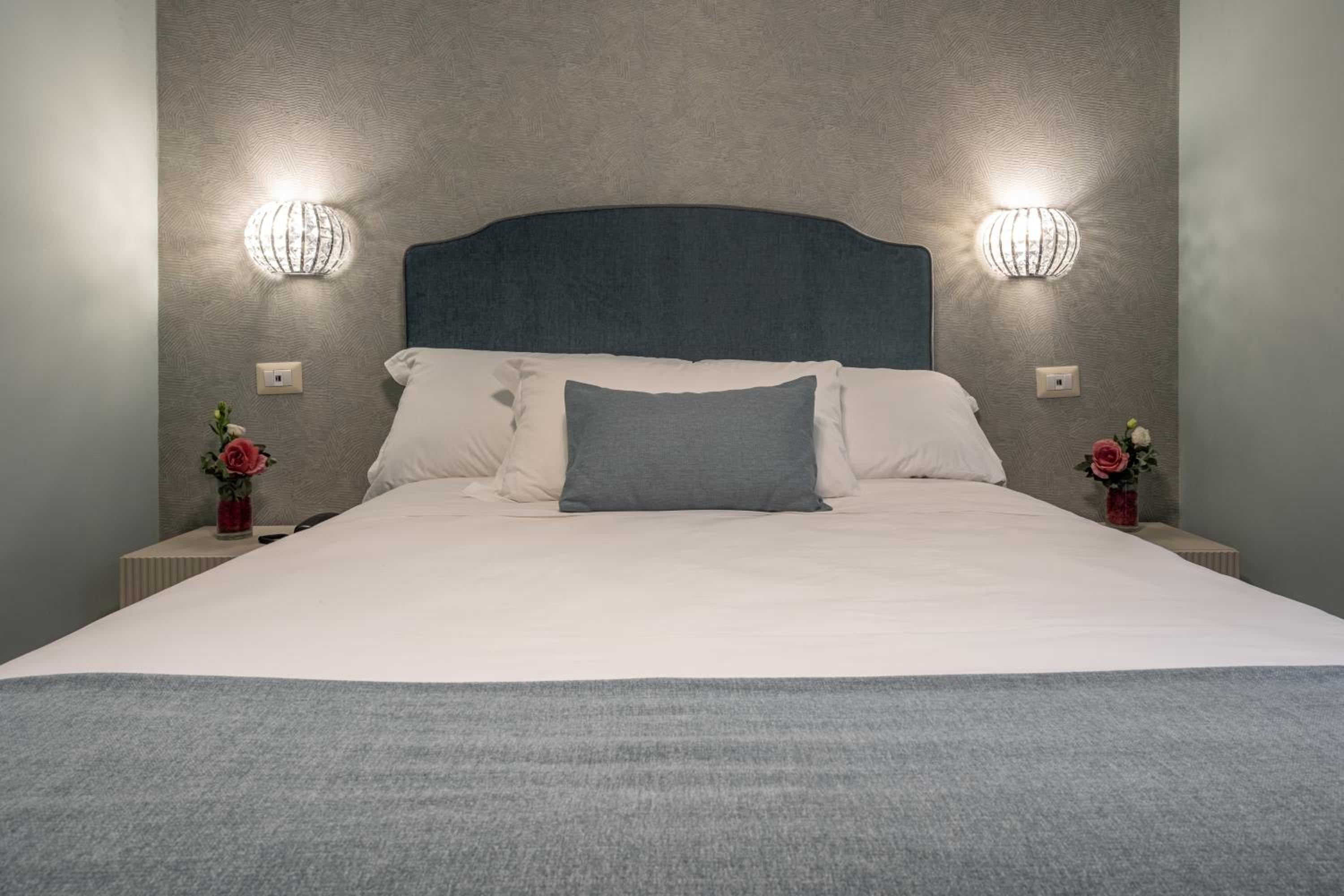 Roma suite hotel