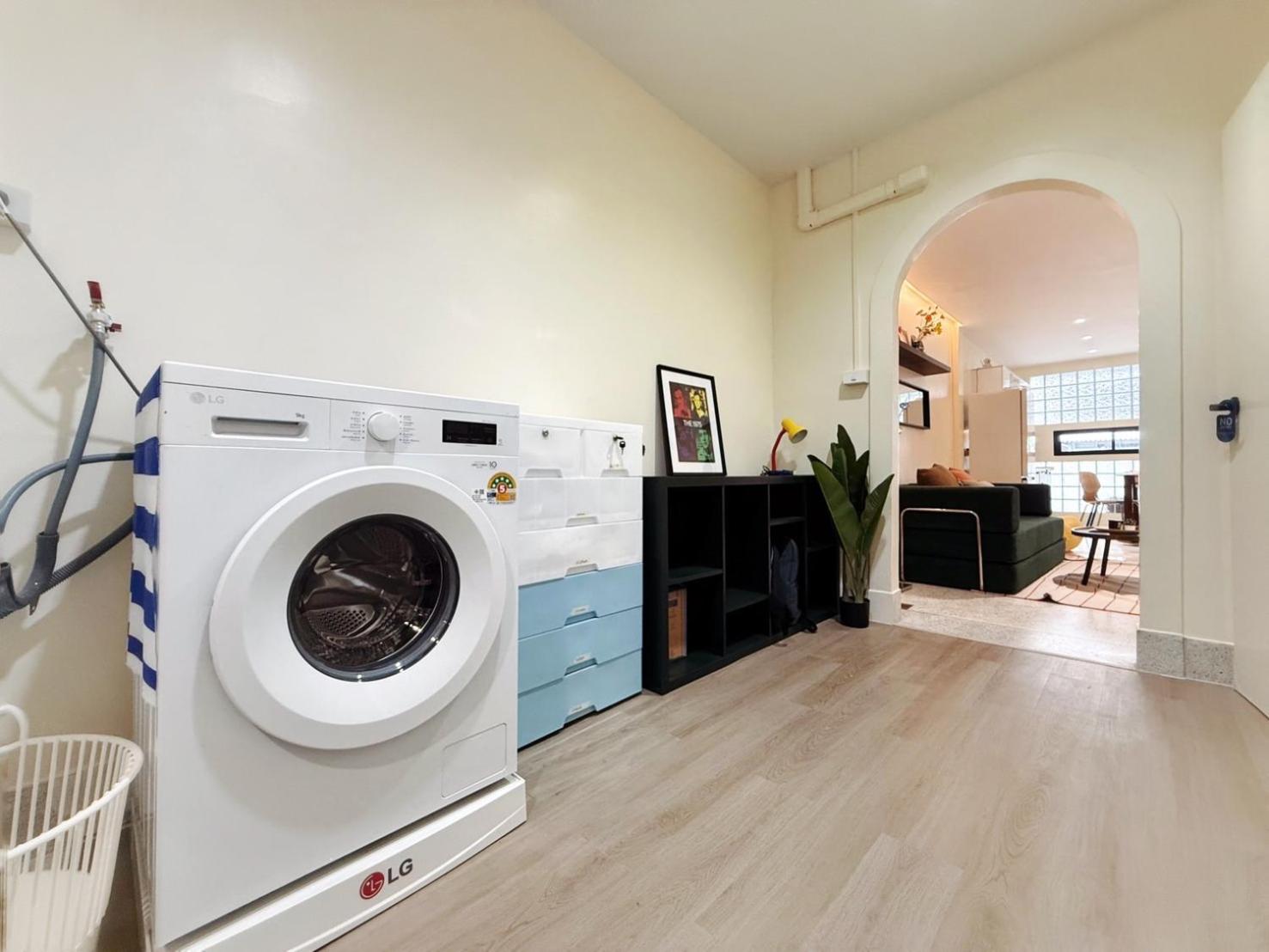 TownHouse near Central Ladprao with bathtub