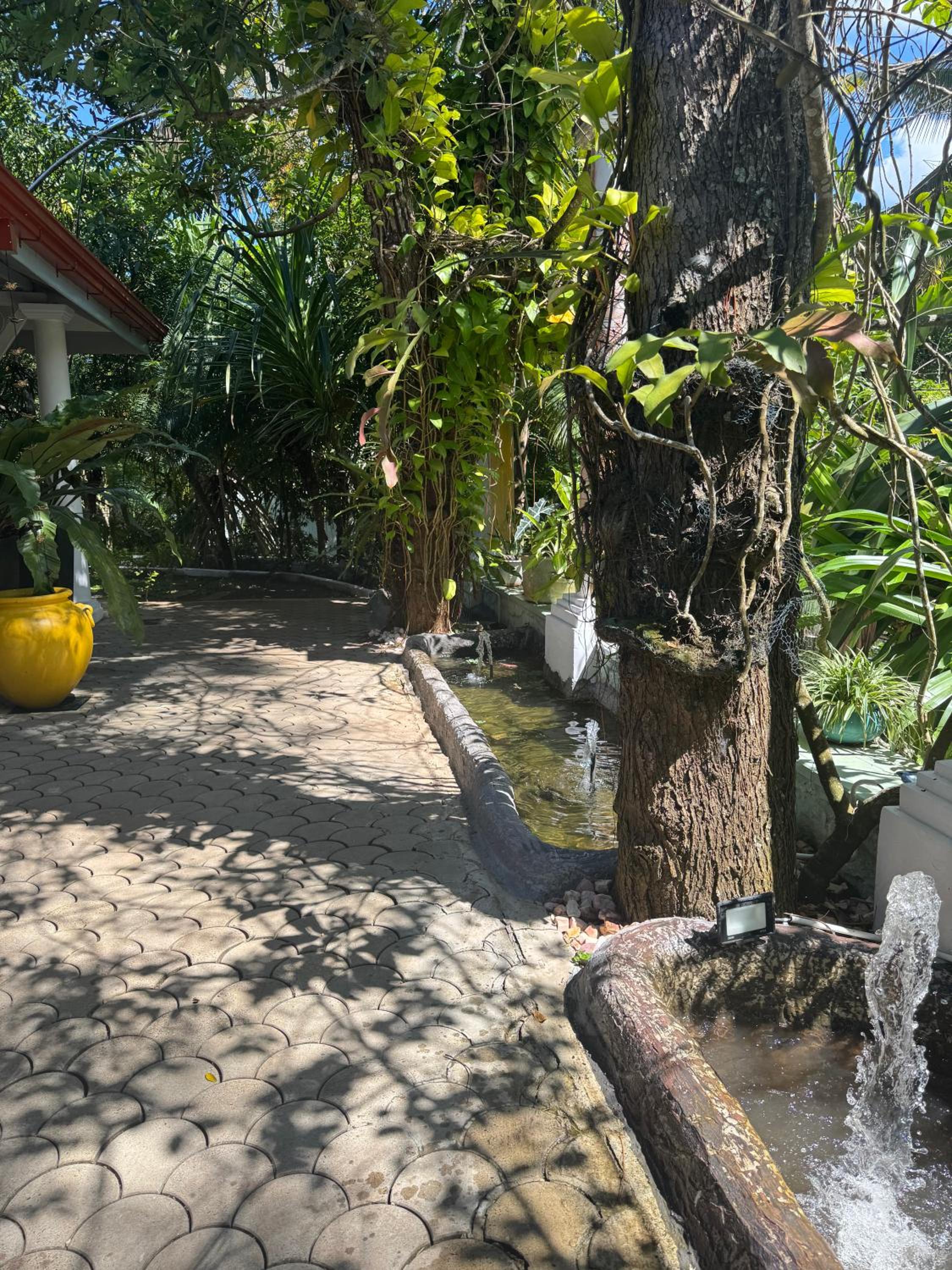 Hebron Gardens House