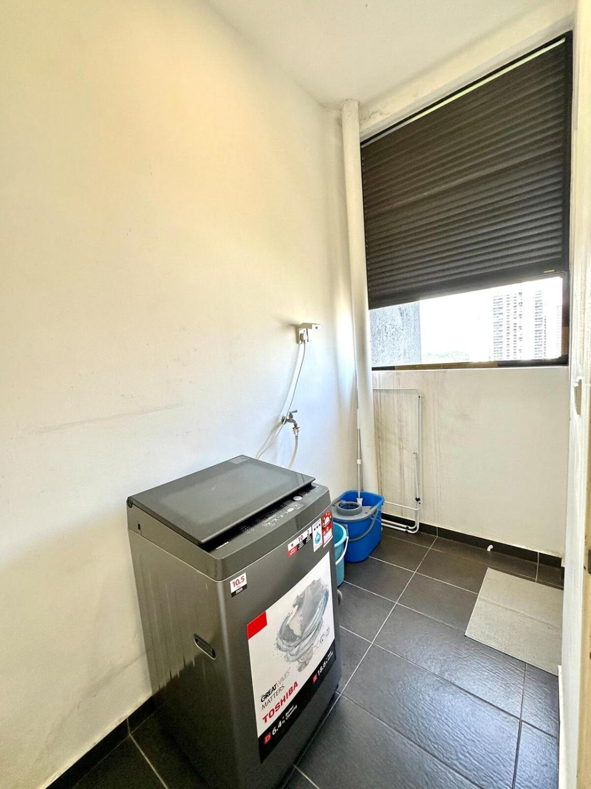 D'pristine 4 bedroom condo 1725 opposite Legoland and Medini mall