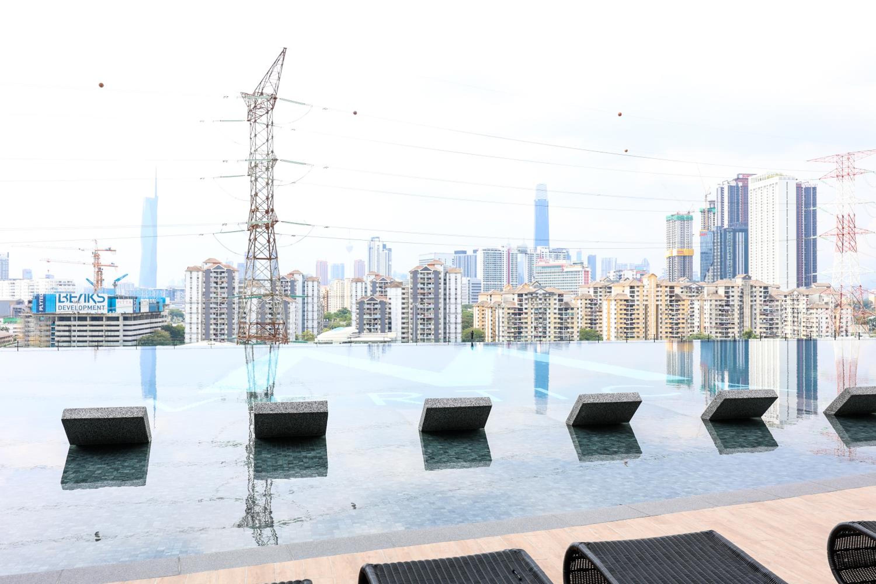 M Vertica KL City Residences by Vivid Stay