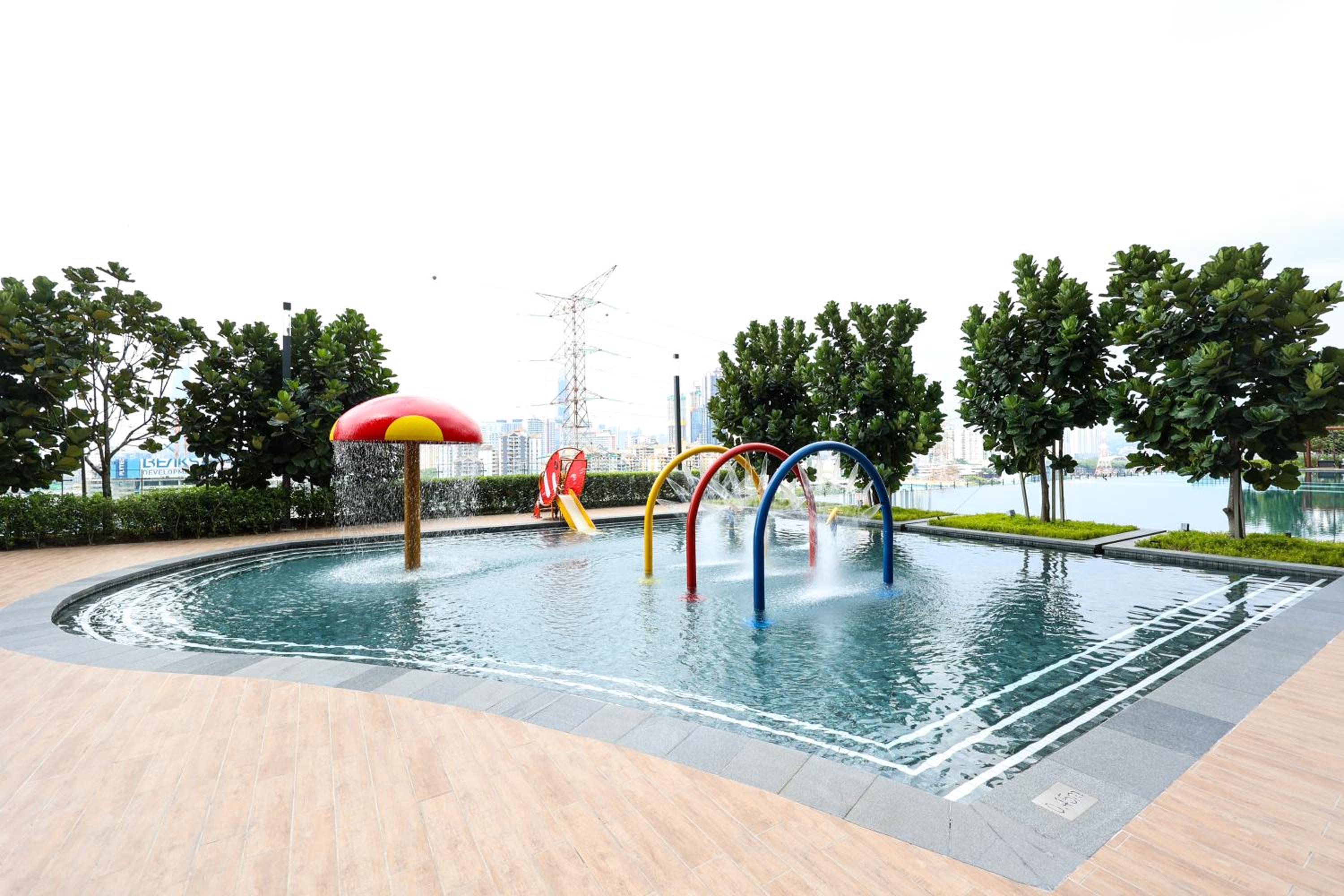 M Vertica KL City Residences by Vivid Stay