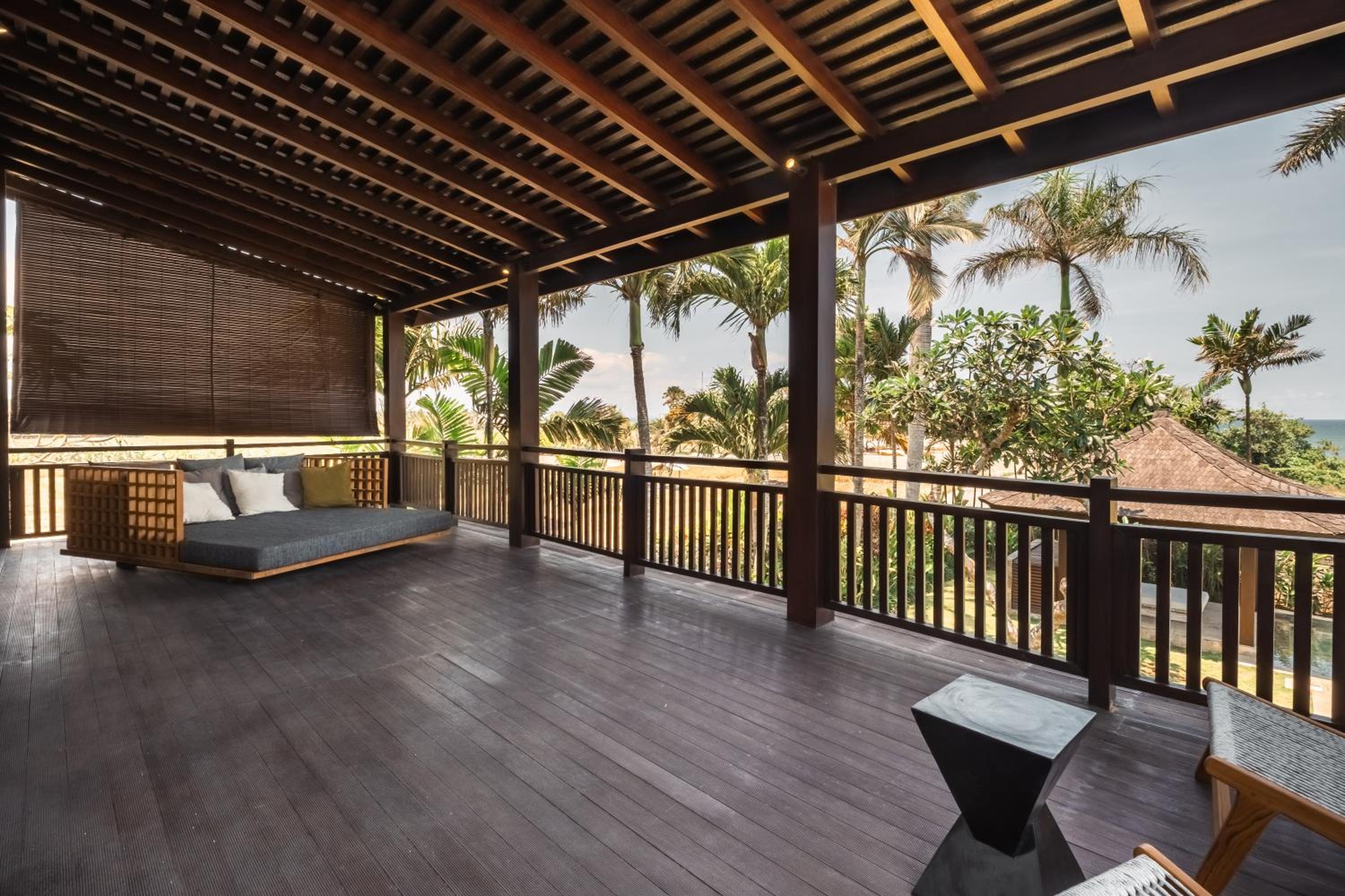 Oceanfront Luxury Villa in Beraban with Private Pool