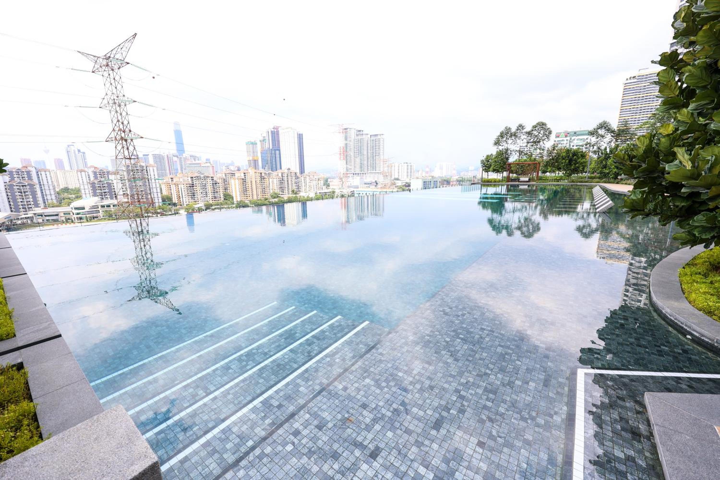 M Vertica KL City Residences by Vivid Stay