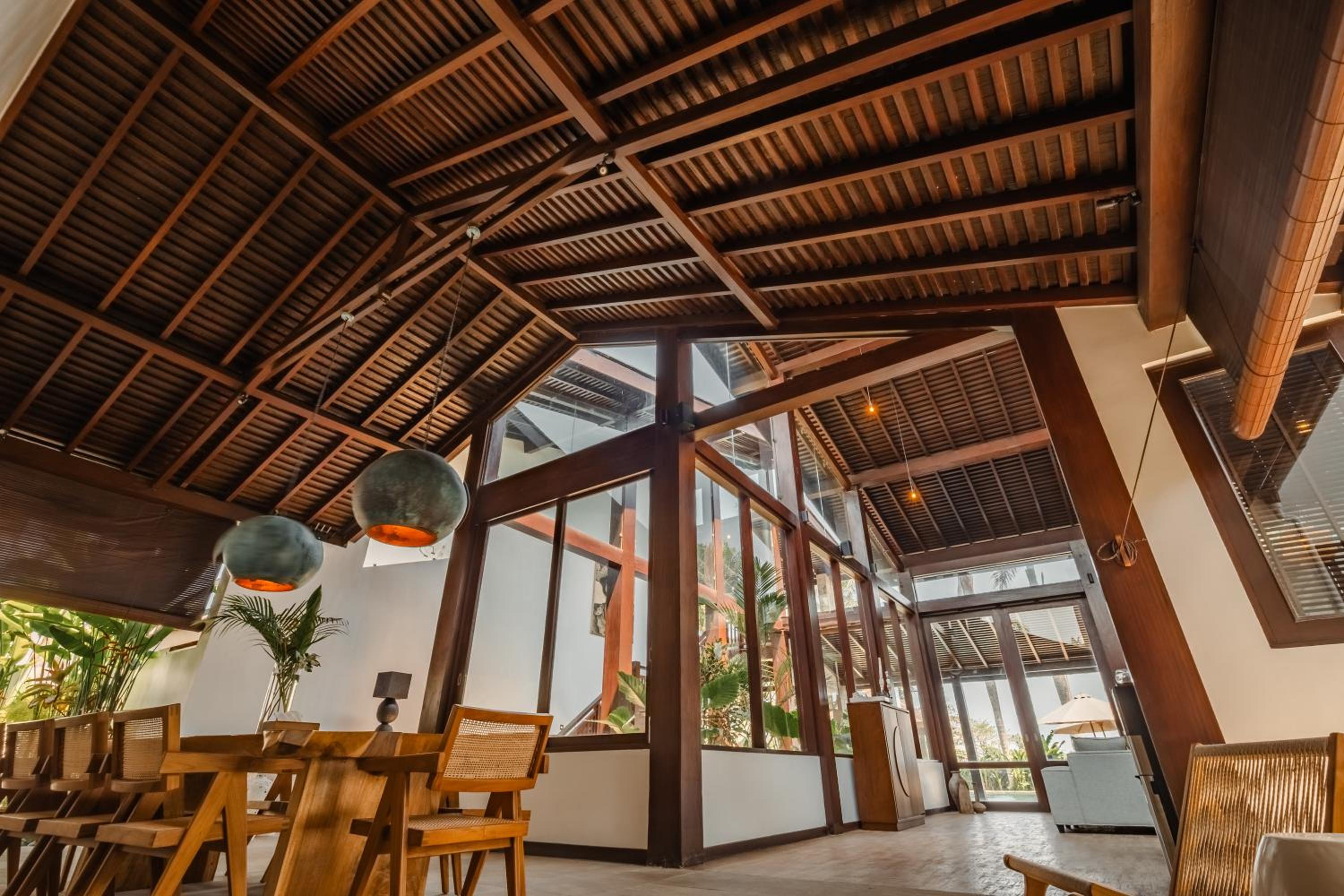 Oceanfront Luxury Villa in Beraban with Private Pool
