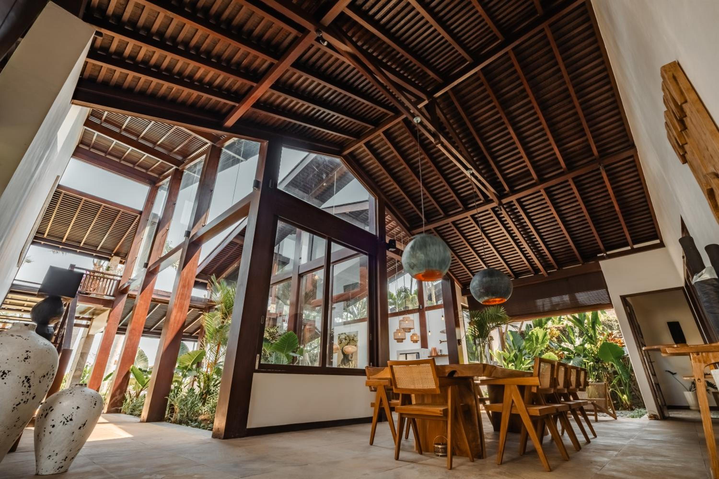 Oceanfront Luxury Villa in Beraban with Private Pool