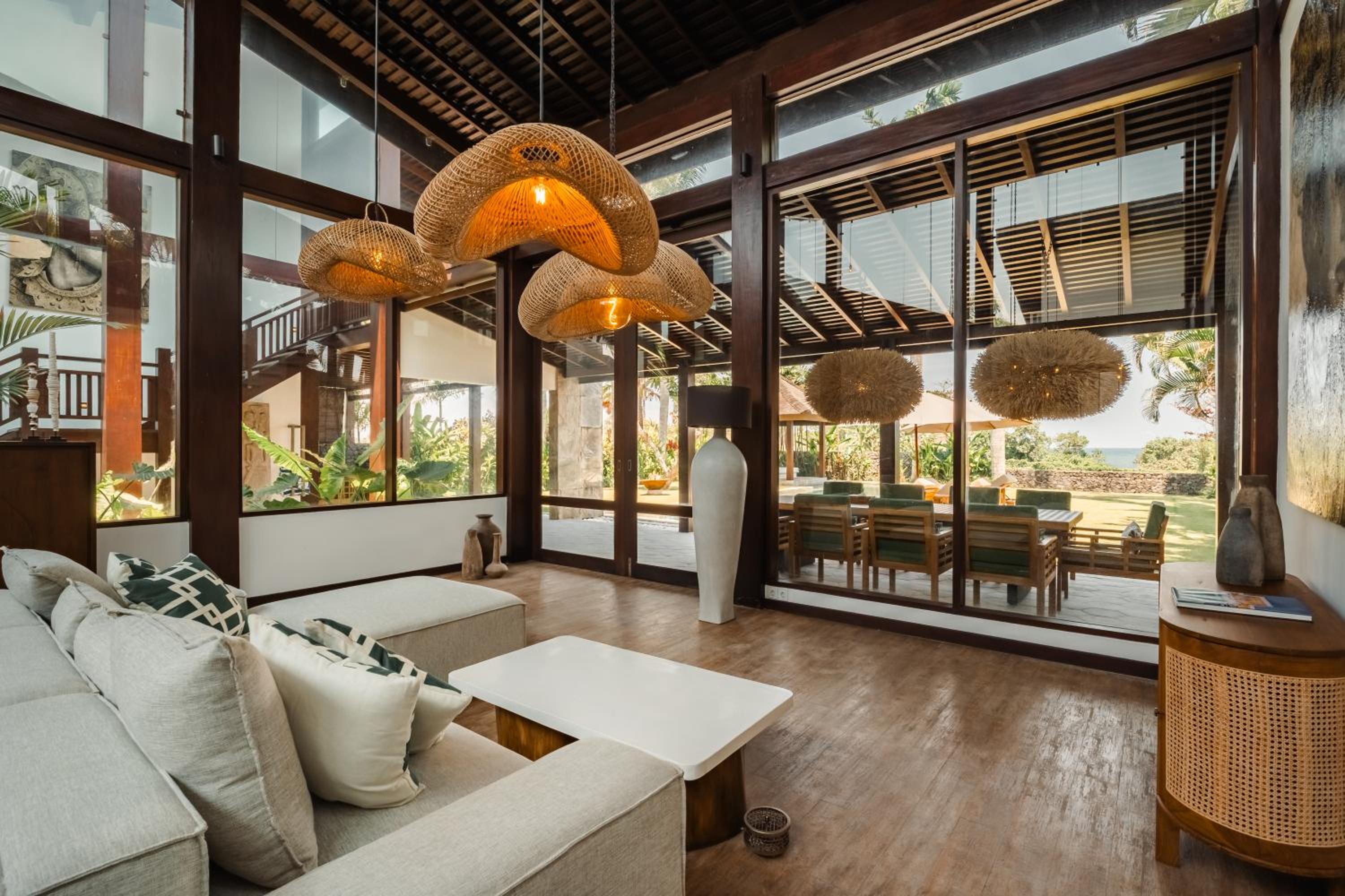 Oceanfront Luxury Villa in Beraban with Private Pool