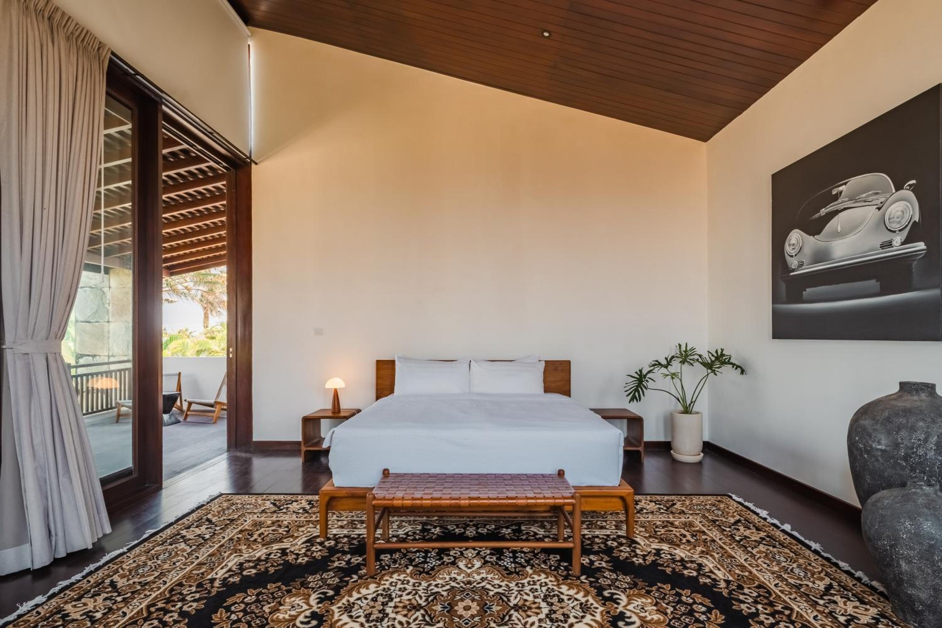Oceanfront Luxury Villa in Beraban with Private Pool