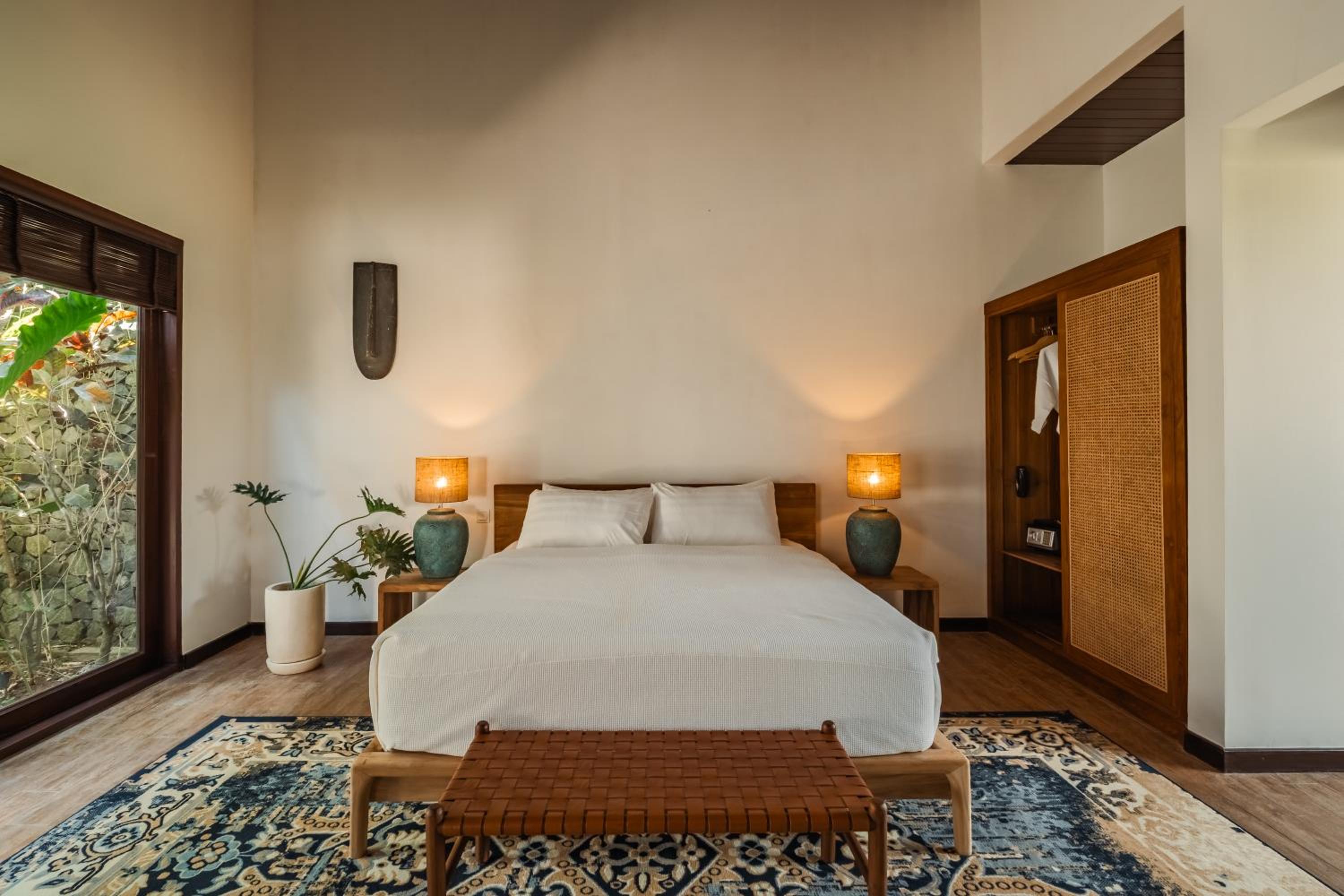 Oceanfront Luxury Villa in Beraban with Private Pool