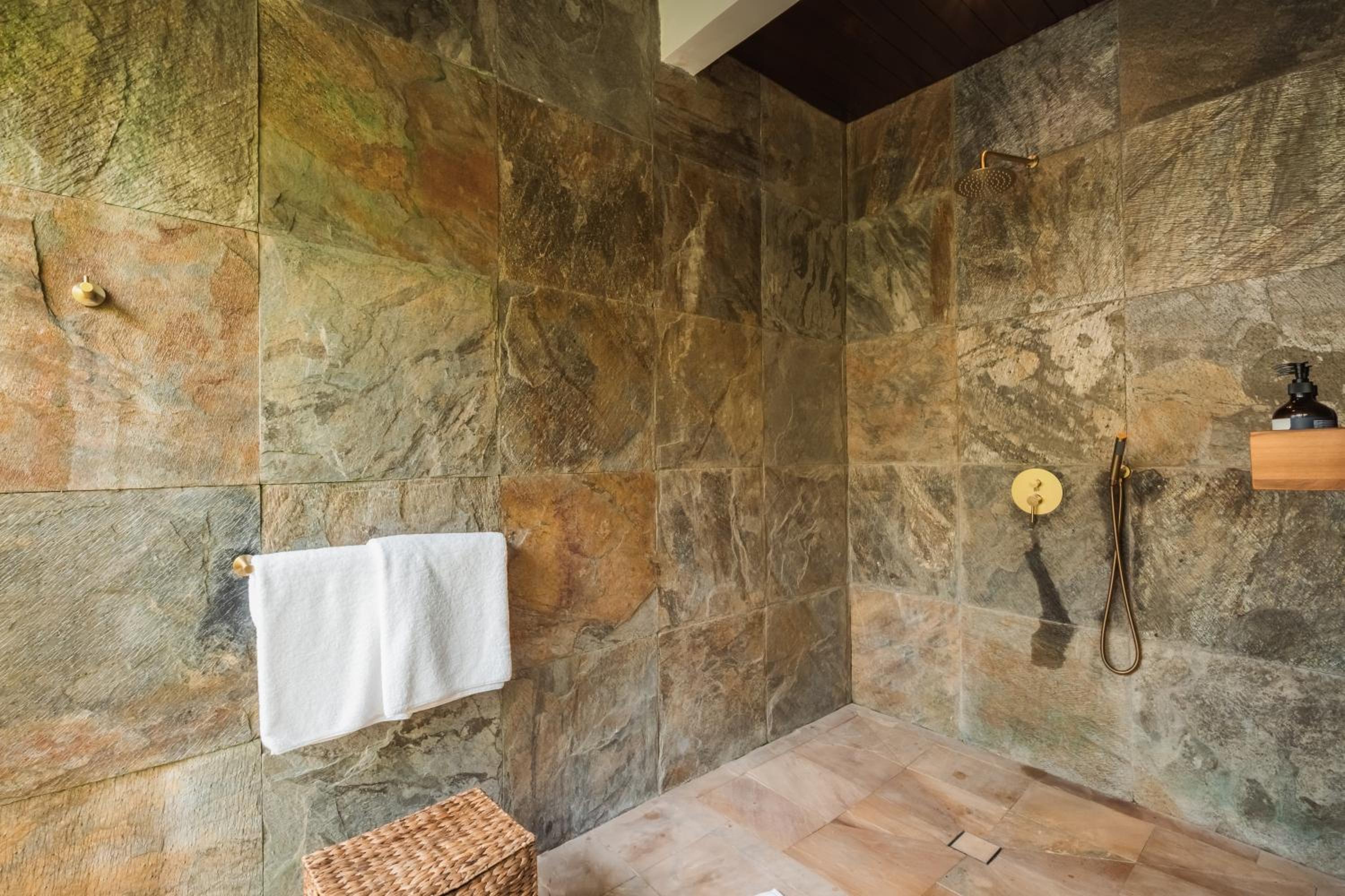 Oceanfront Luxury Villa in Beraban with Private Pool