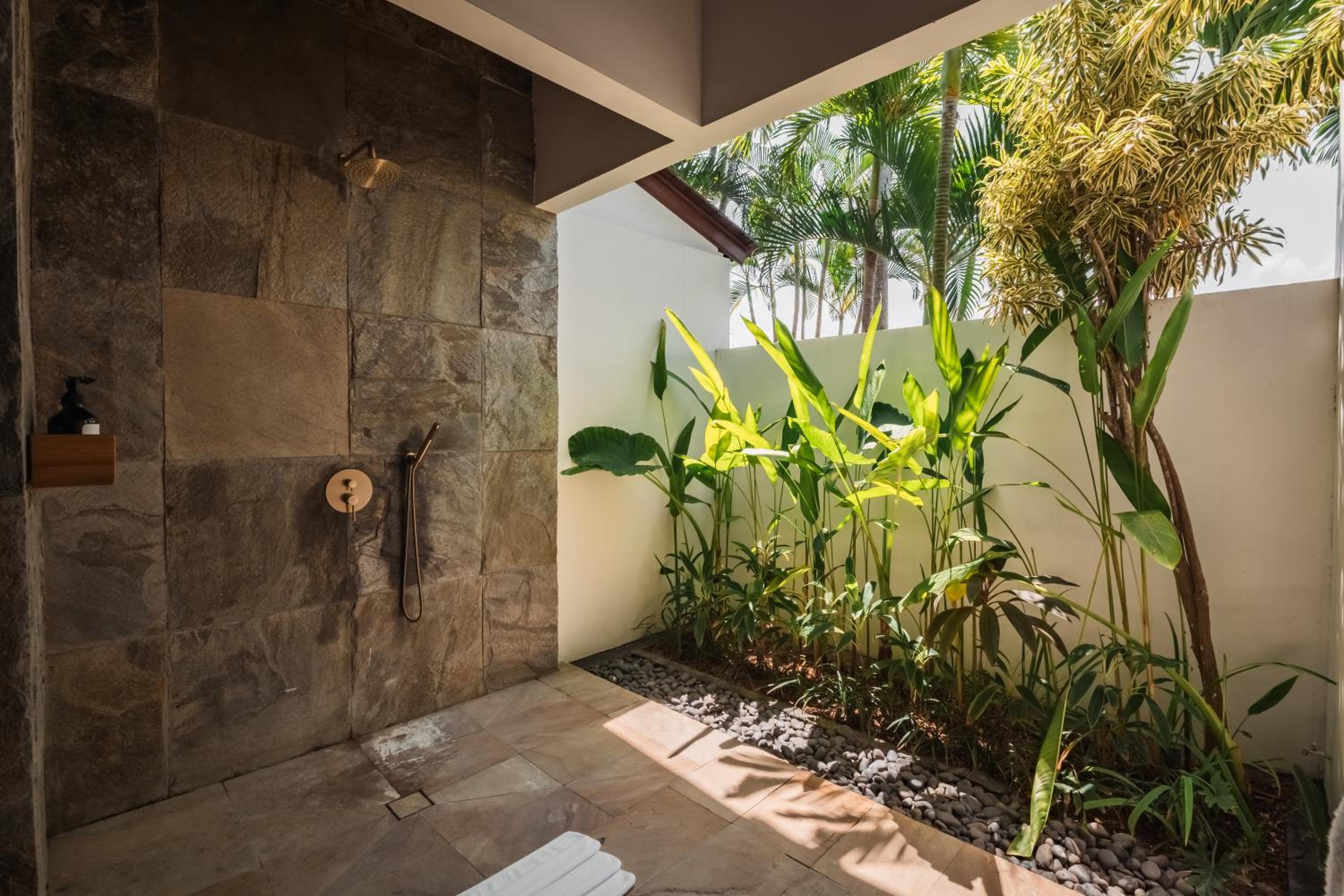 Oceanfront Luxury Villa in Beraban with Private Pool