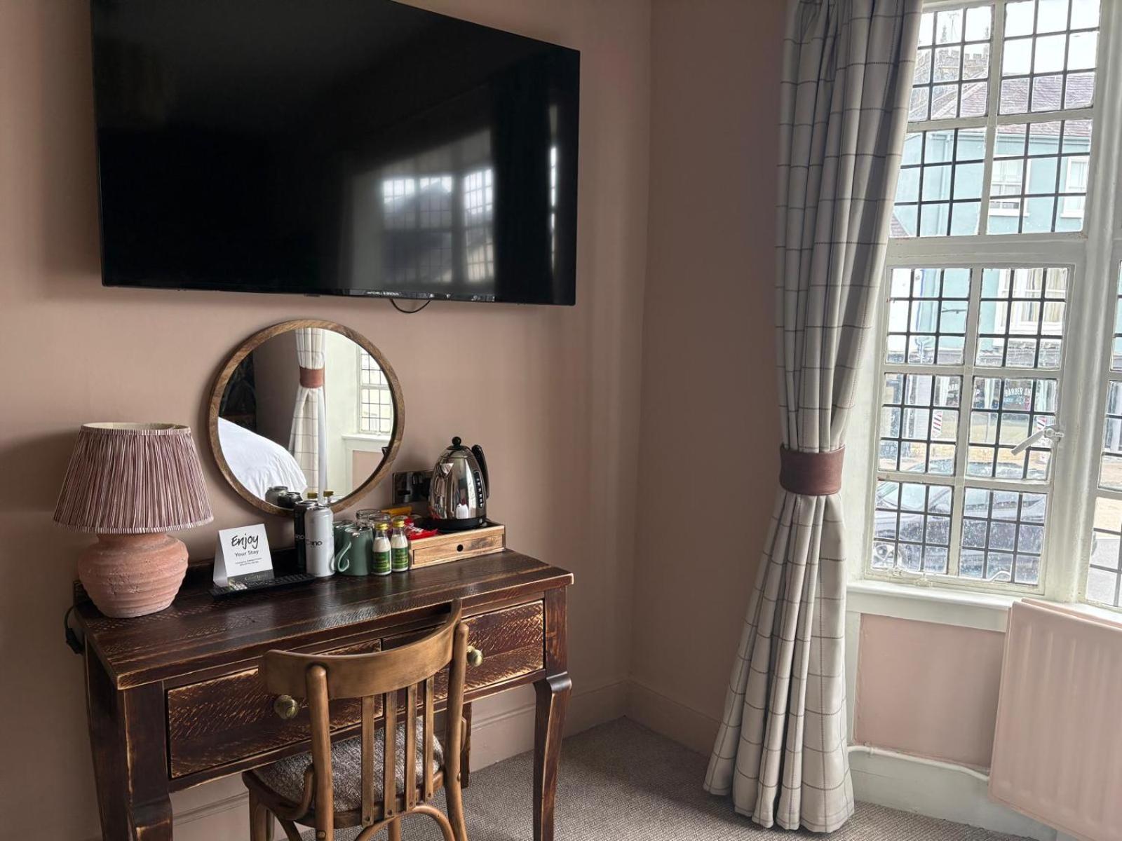 Coaching Inn