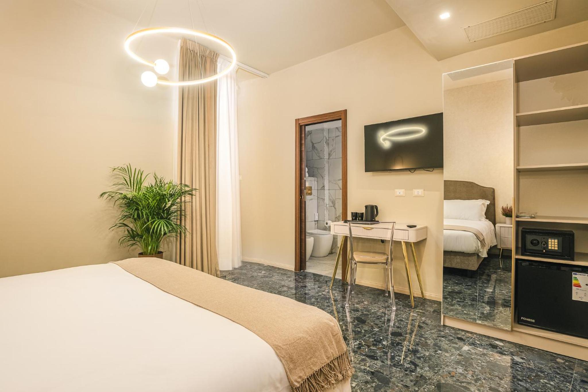 Roma suite hotel