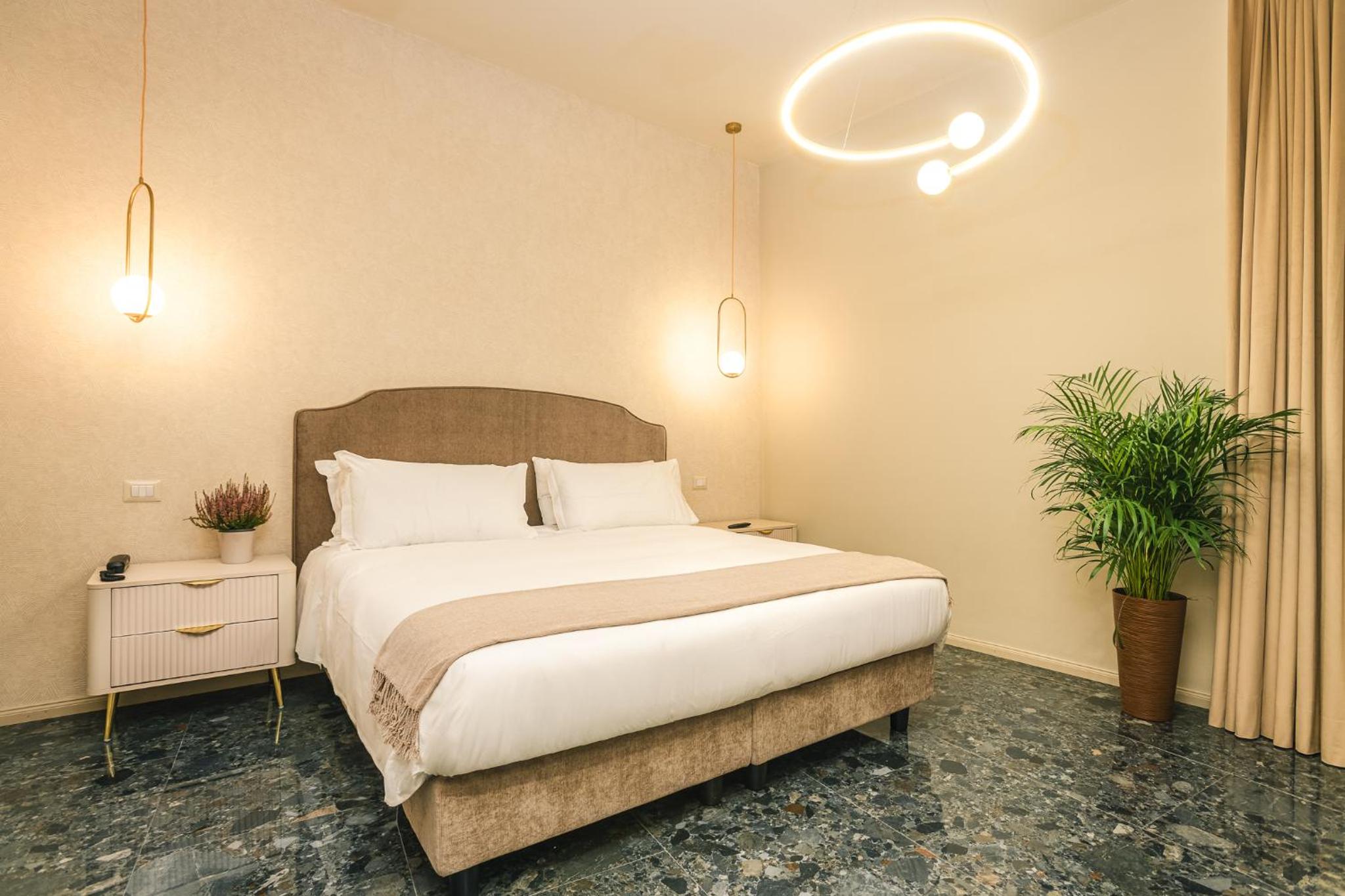 Roma suite hotel