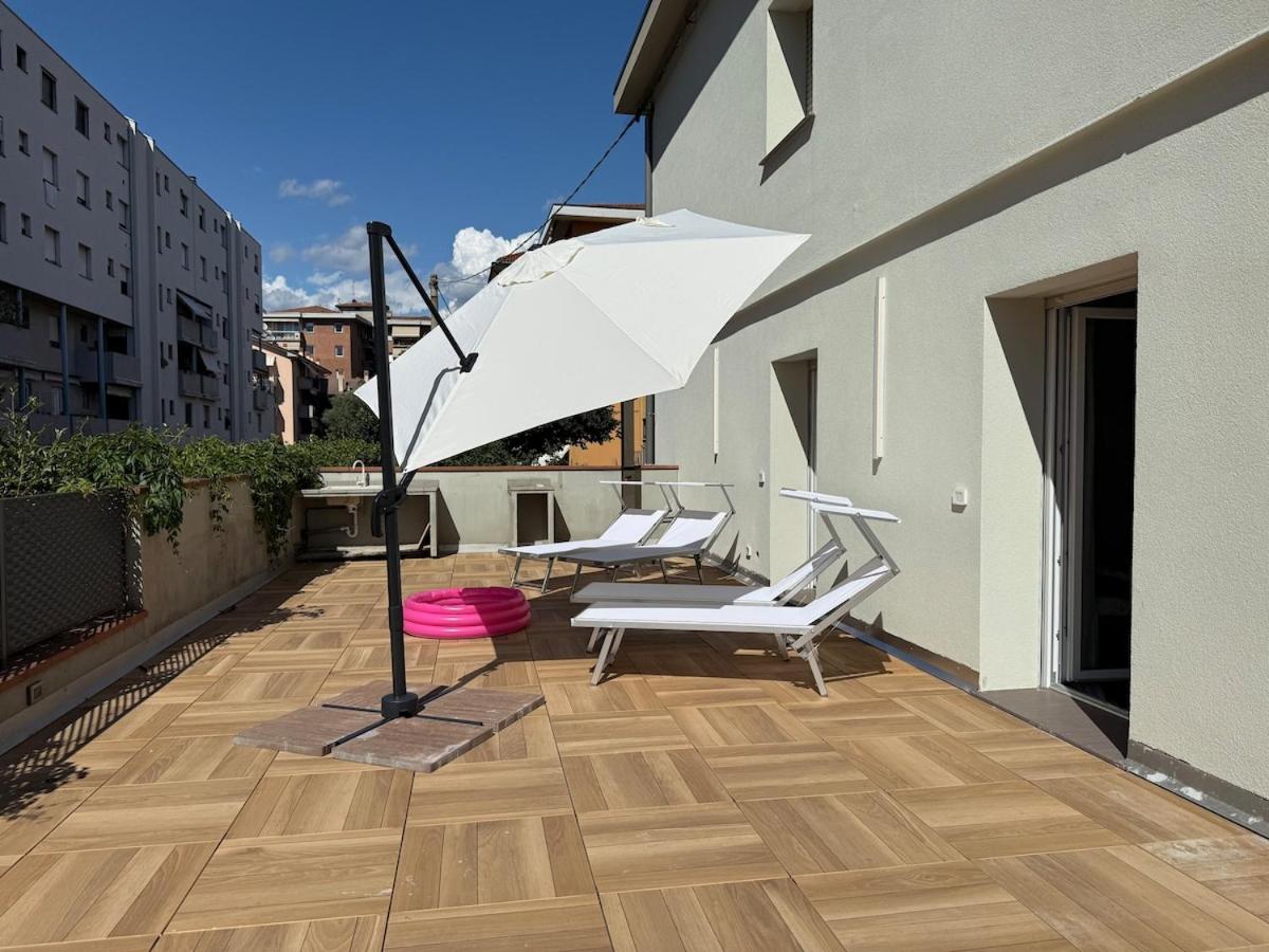 Alfieri1 - Netflix-Parking-Supermarket-Centro