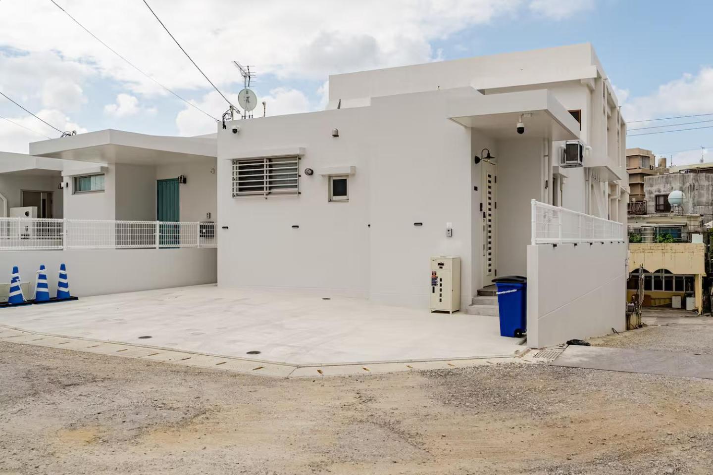 Dual Life House Koza