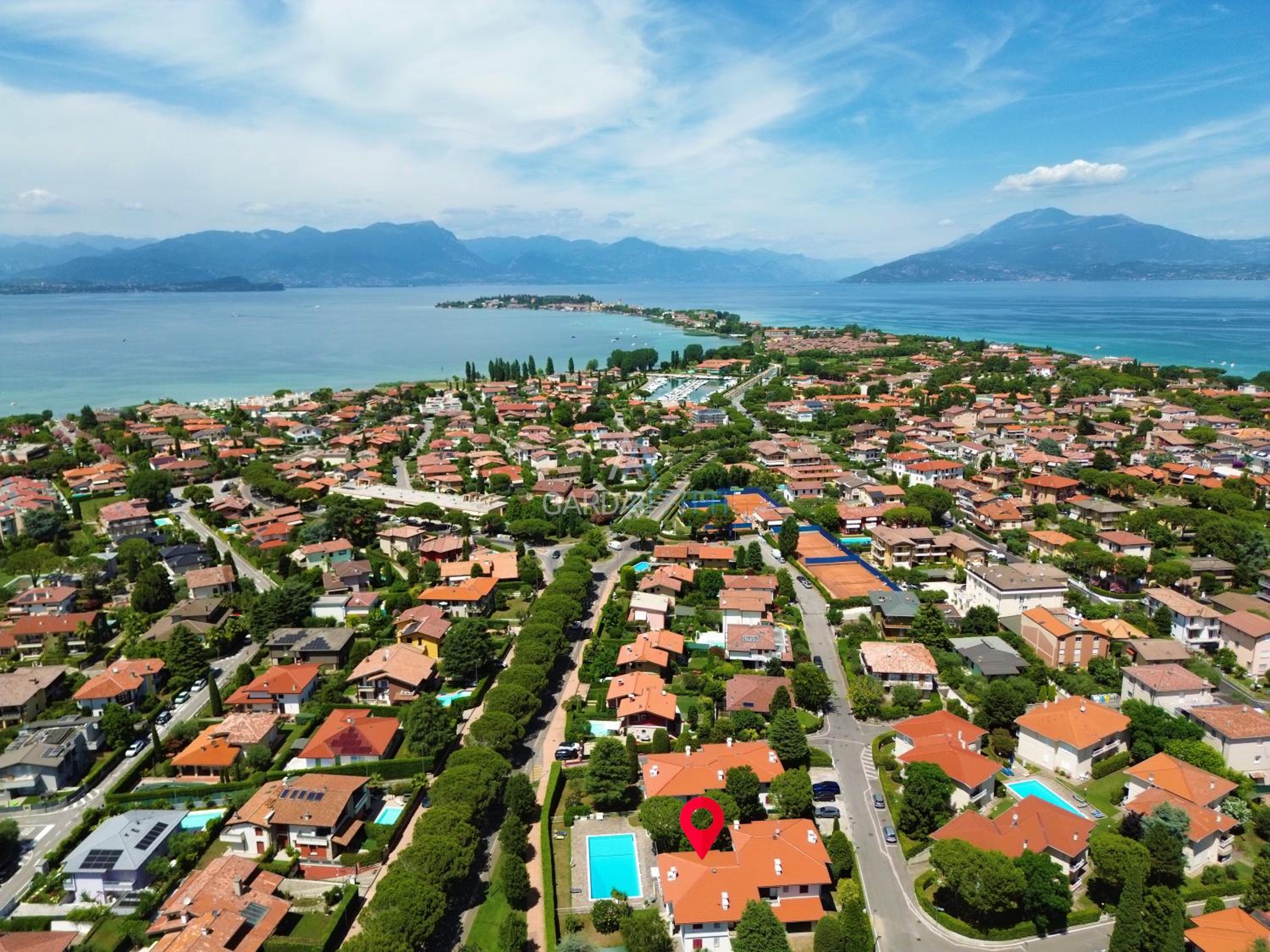 Residence degli Ulivi - Comfort and Relaxation in Sirmione