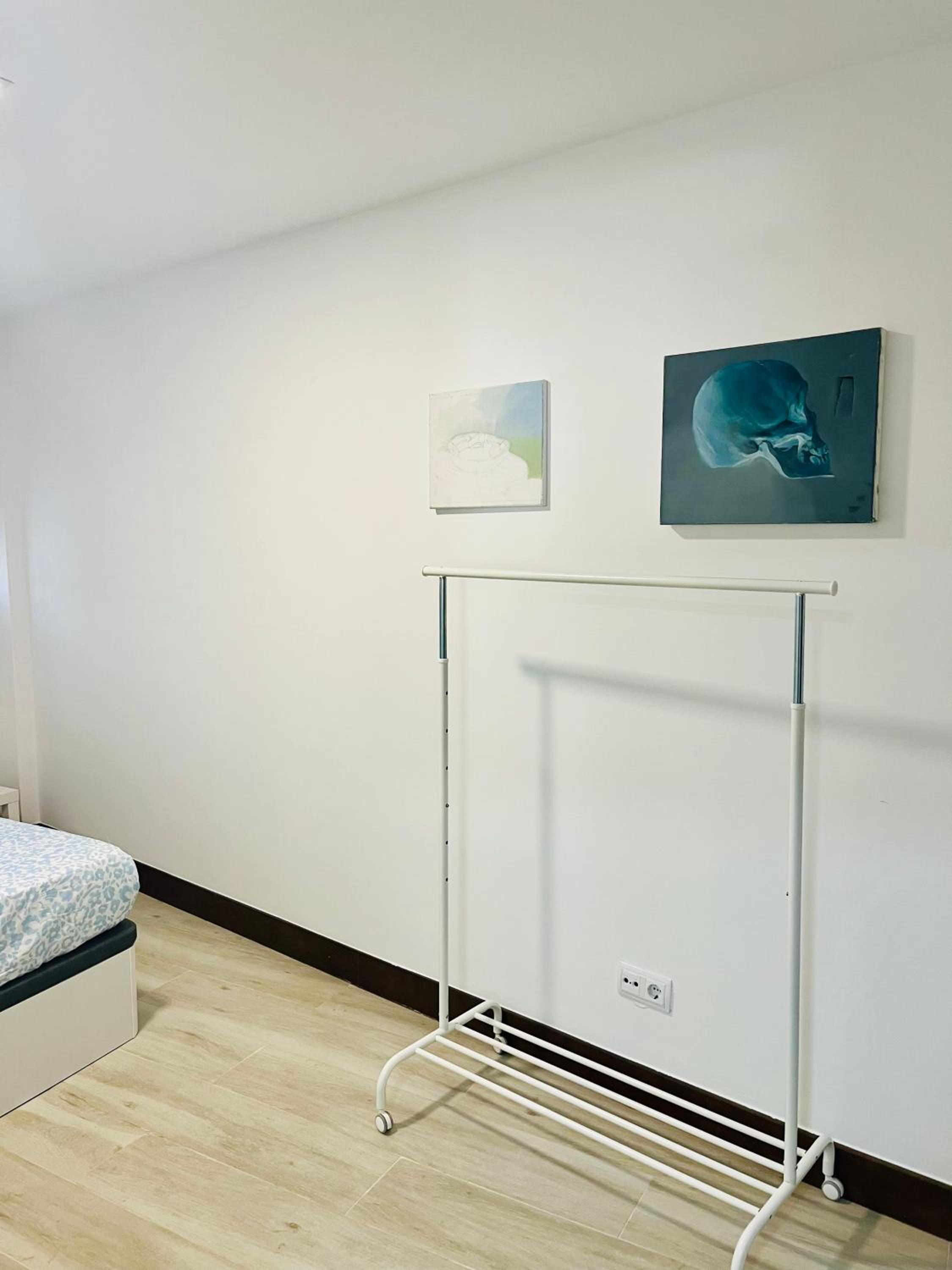 LUMINOSOS APARTAMENTOS POZUELO a 8 MINUTOS DE PALACIO REAL