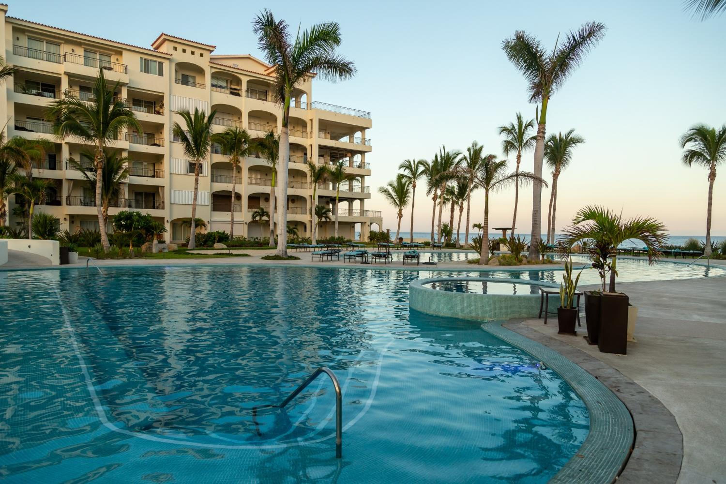 Tortuga Bay TBB 2102