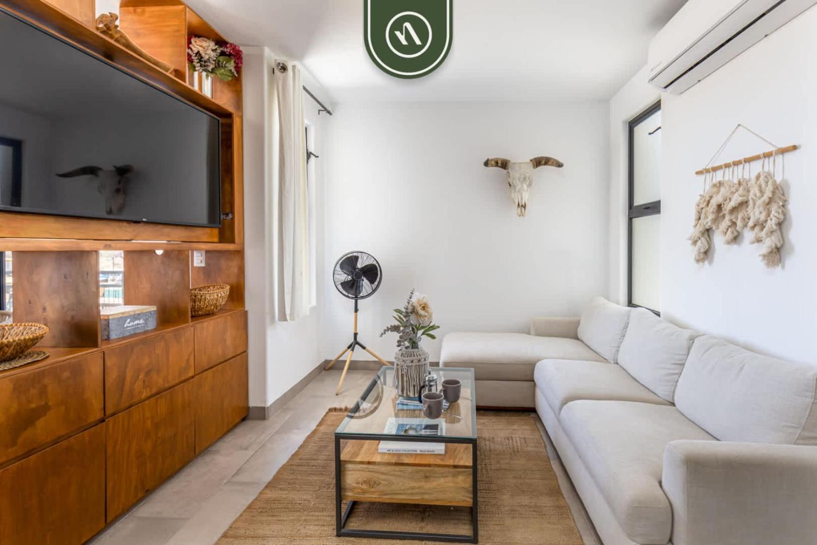 Chic 2BR House - Pedregal - Private Rooftop - Pool