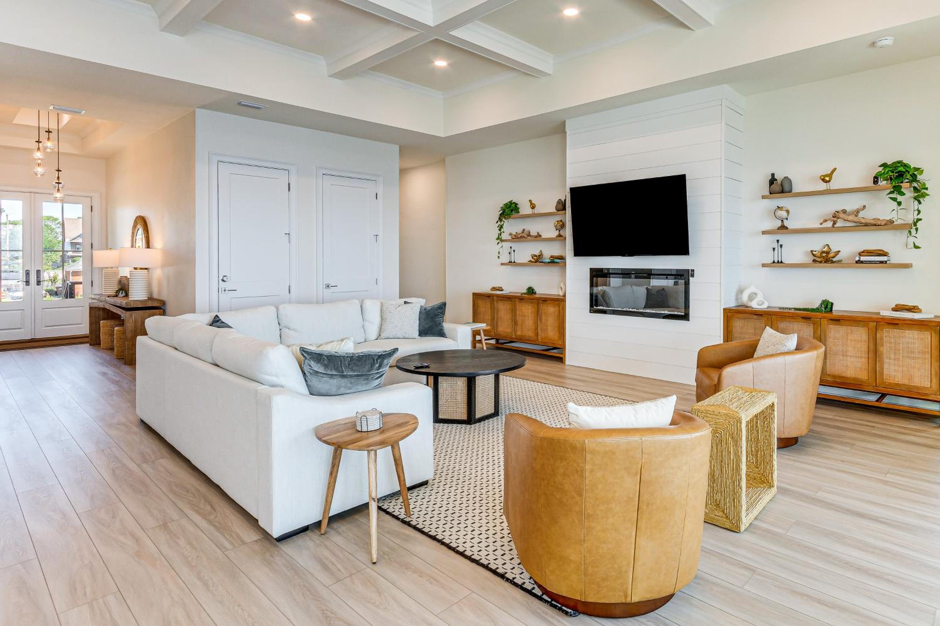 Private Beach and Bay View Luxury Navarre Escape!