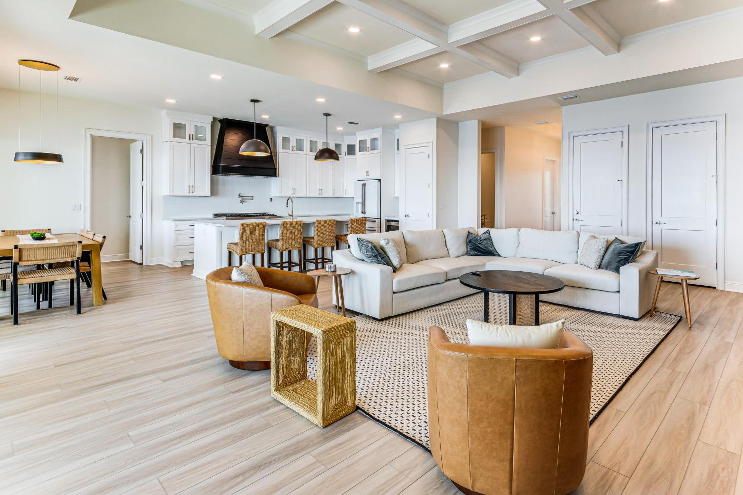 Private Beach and Bay View Luxury Navarre Escape!