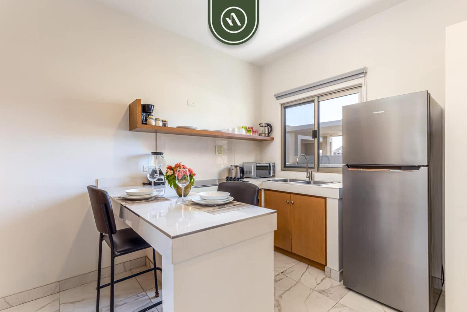 Centric 1BR Condo in Downtown Cabo - Rooftop Pool