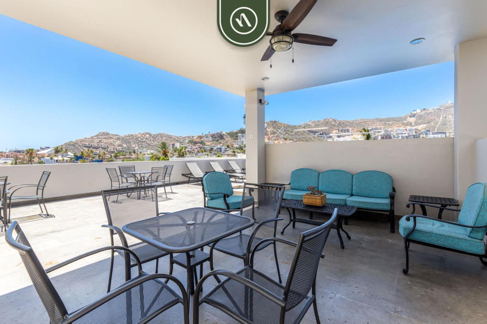 Centric 1BR Condo in Downtown Cabo - Rooftop Pool
