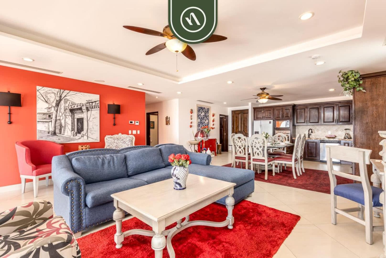 2BR Condo with Private Terrace - Ocean View - Pool