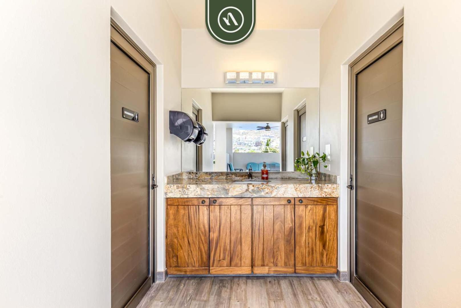 Centric 1BR Condo in Downtown Cabo - Rooftop Pool