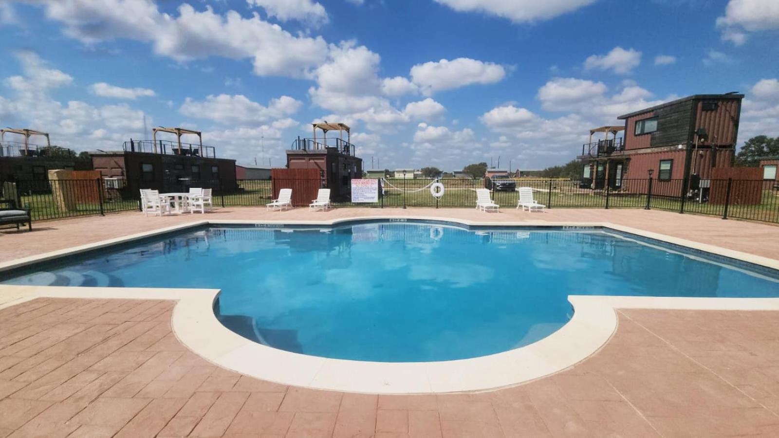 Exclusive Wine Country Stay Pool, Firepit & Games