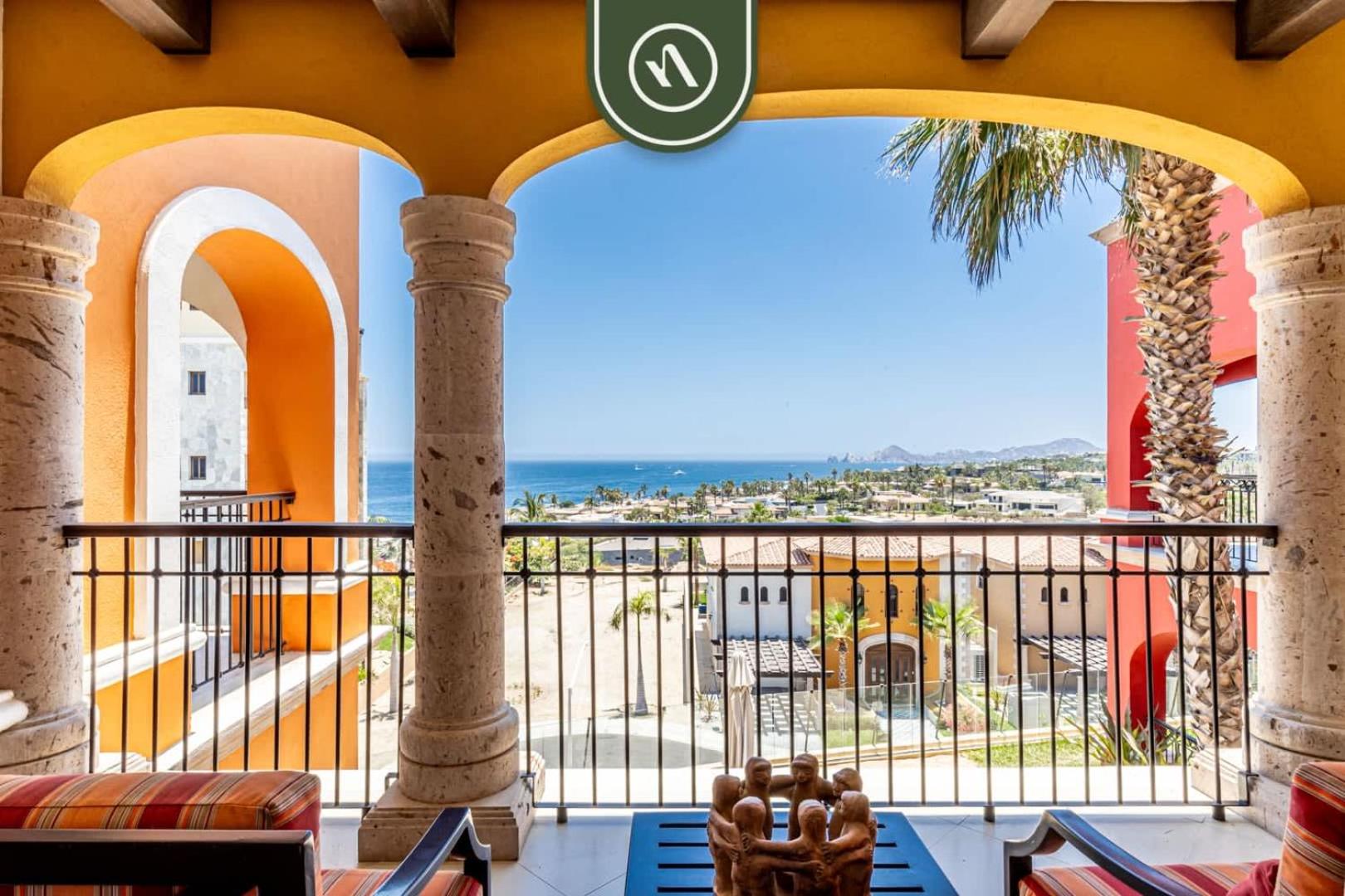 2BR Condo with Private Terrace - Ocean View - Pool