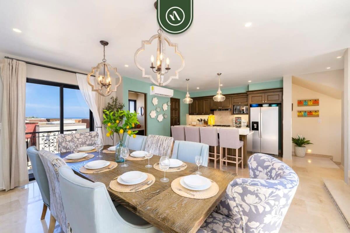 Luxury House with Ocean View